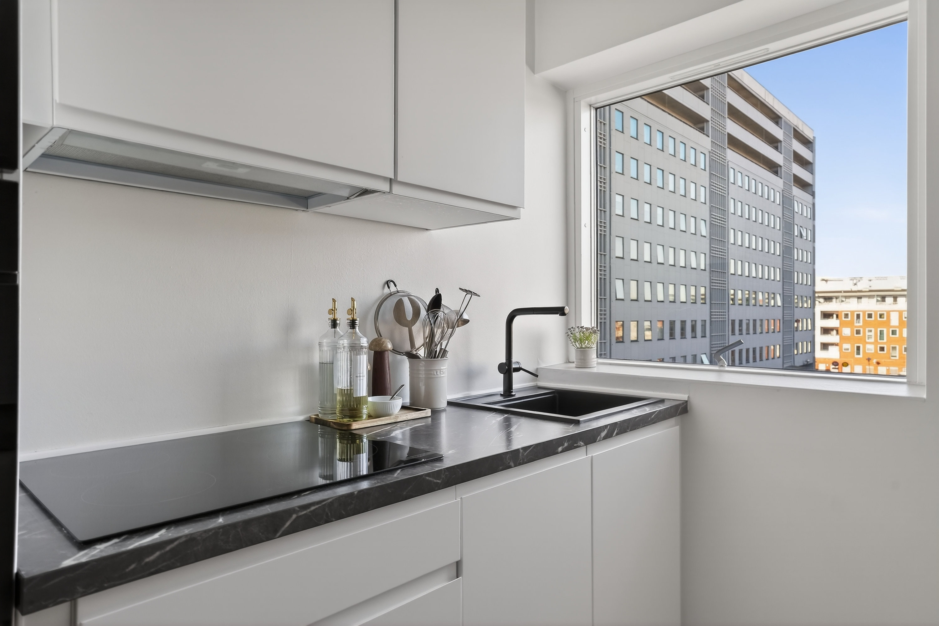 Fremhævet køkken billede i fuldskærmstilstand. Billede af Tinghøjvej 38, 2. th., 2860 Søborg