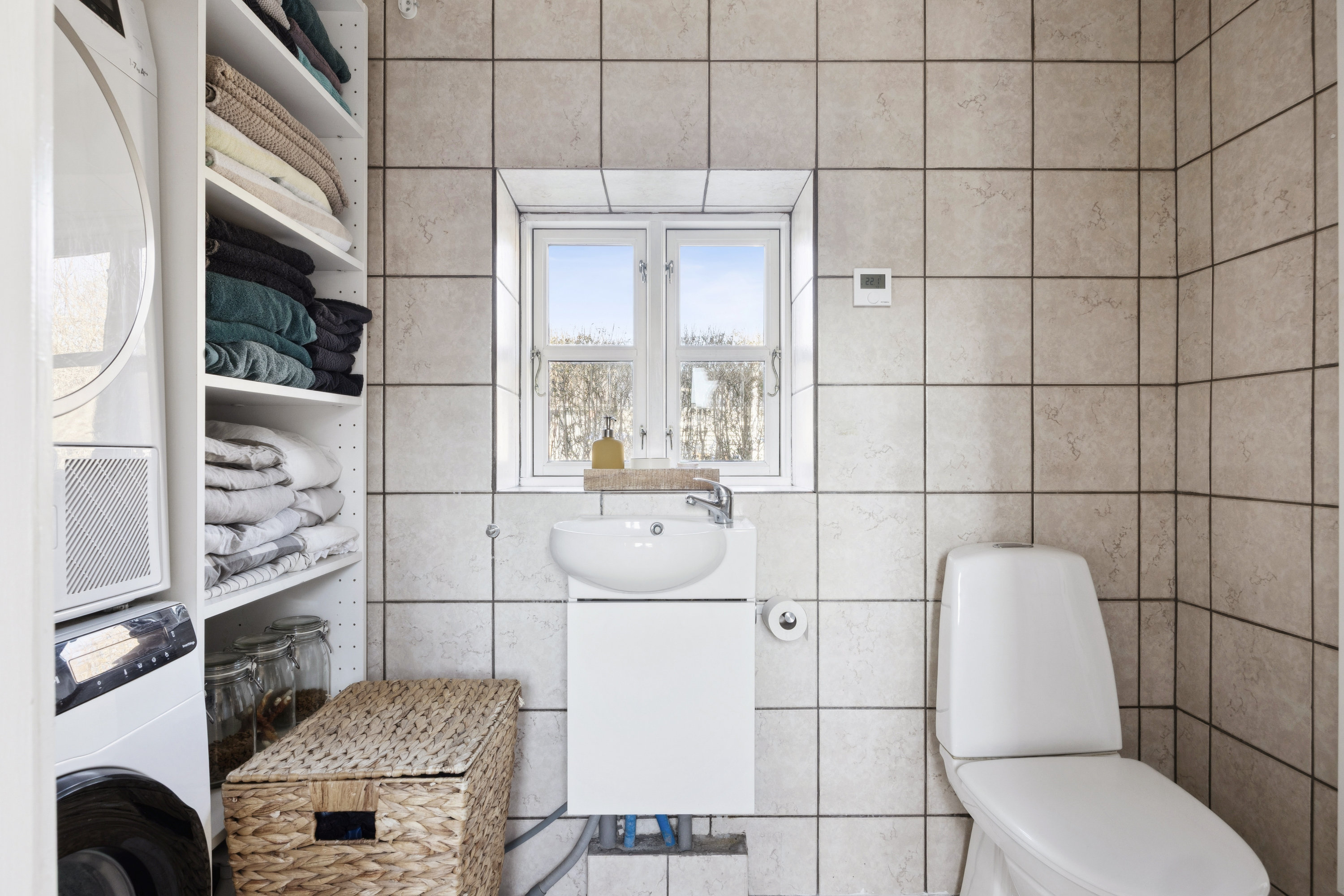 Fremhævet badeværelse billede i fuldskærmstilstand. Billede af Stevnsbovej 48, 4600 Køge