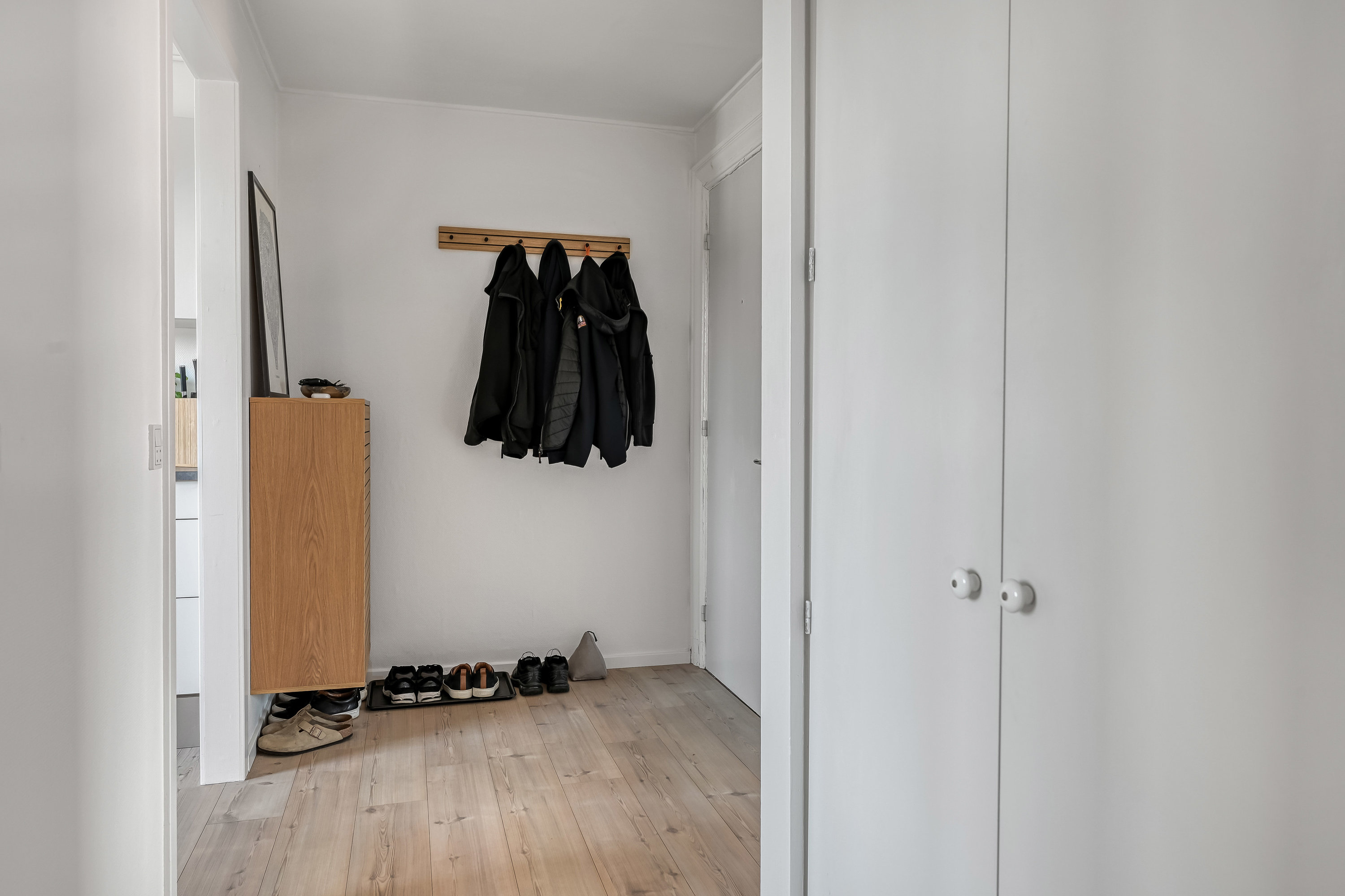 Fremhævet andet billede i fuldskærmstilstand. Billede af Peder Skrams Gade 5, 2. tv., 6700 Esbjerg