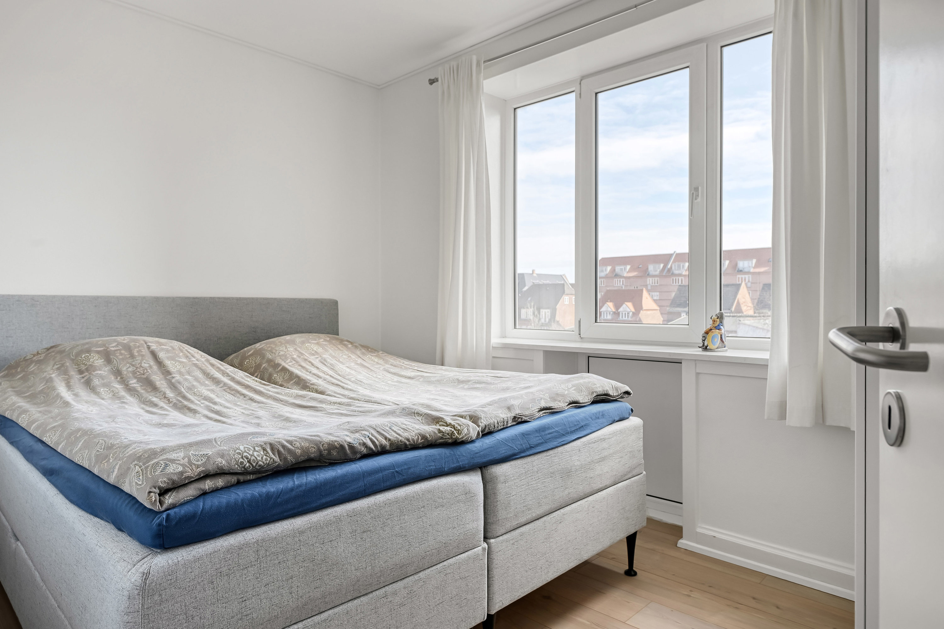 Fremhævet værelse billede i fuldskærmstilstand. Billede af Peder Skrams Gade 5, 2. tv., 6700 Esbjerg