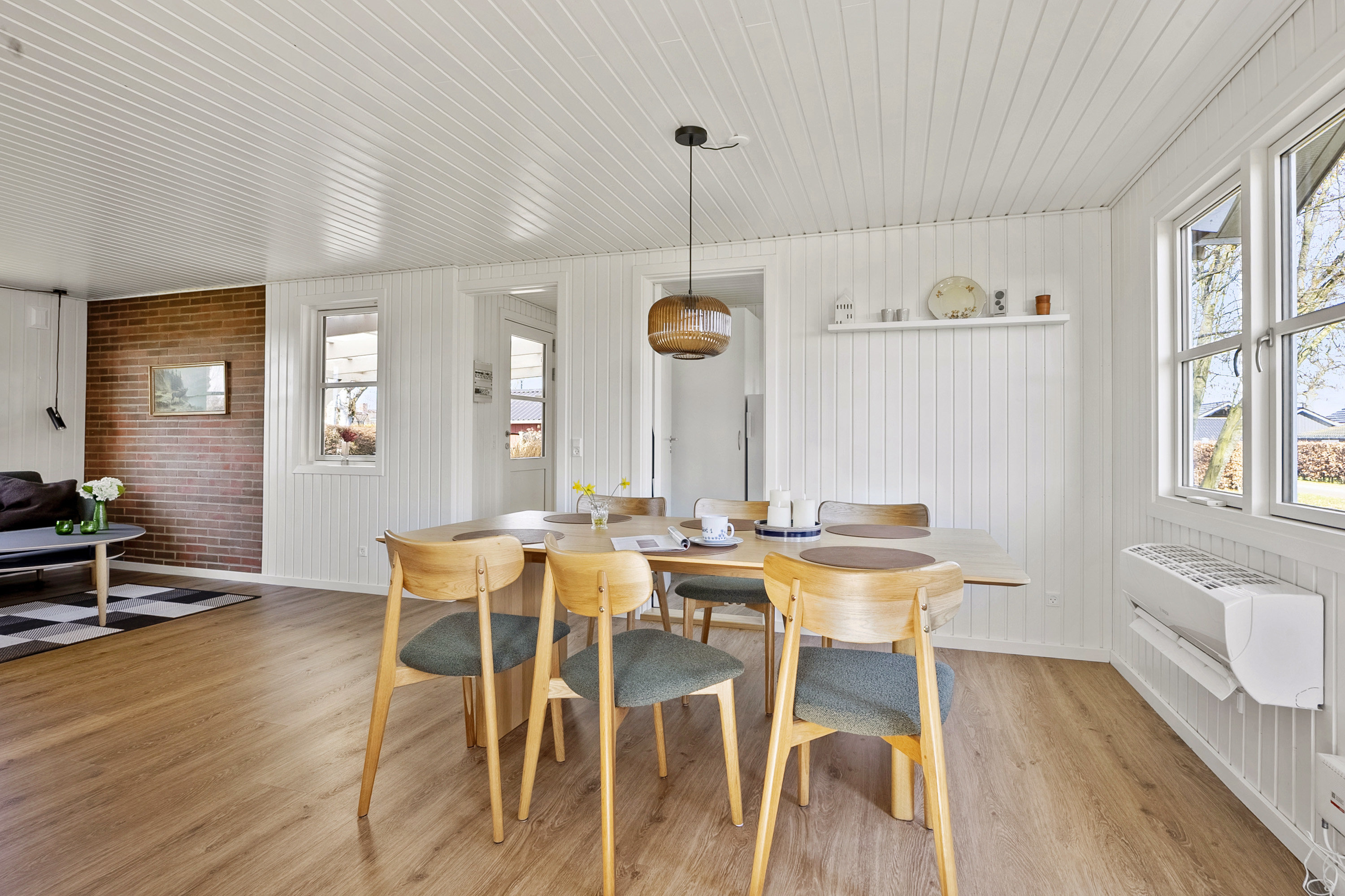 Fremhævet spisestue billede i fuldskærmstilstand. Billede af Jørlhagevej 52, Ørby, 6100 Haderslev