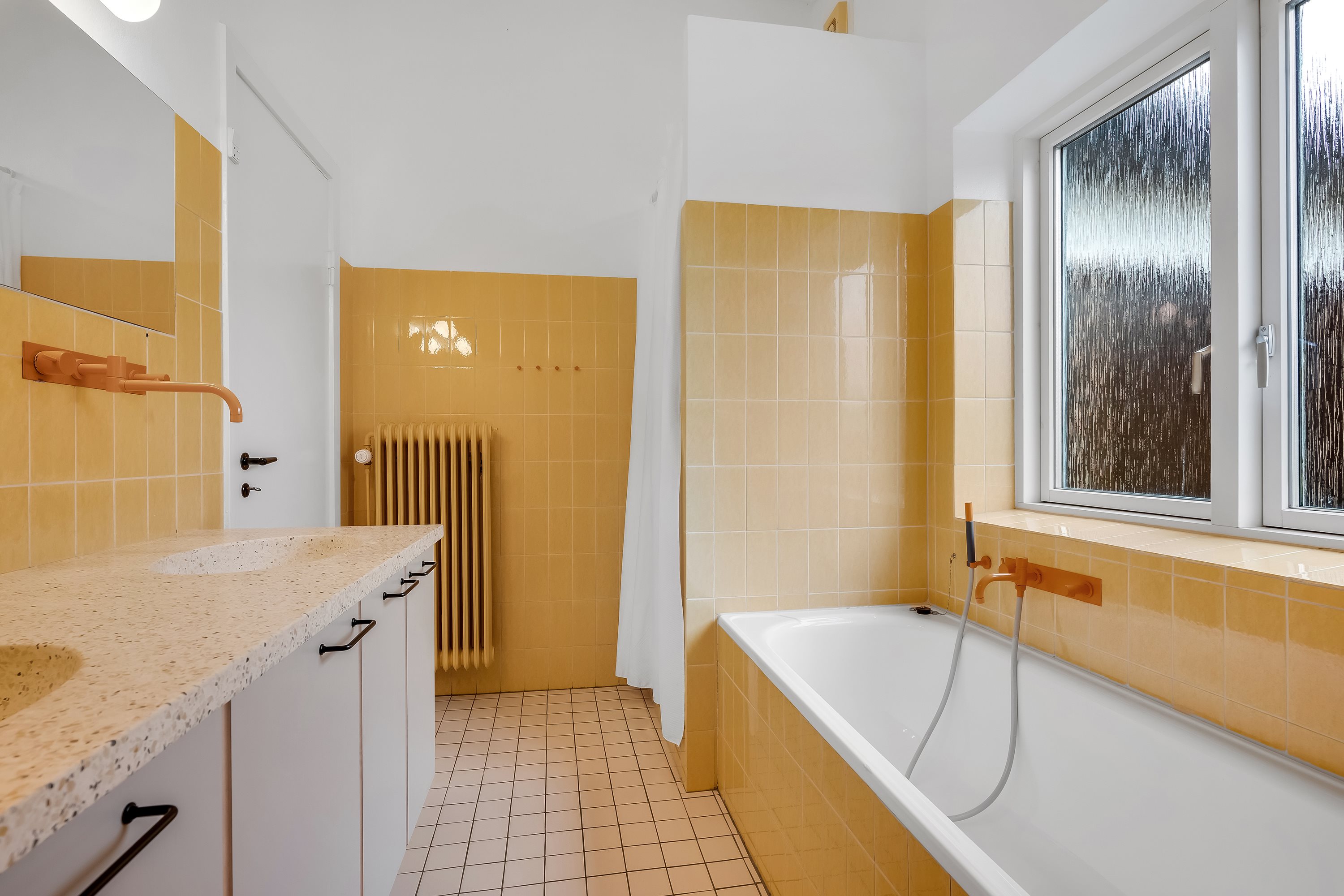 Fremhævet badeværelse billede i fuldskærmstilstand. Billede af Klitrosevej 31, 7500 Holstebro