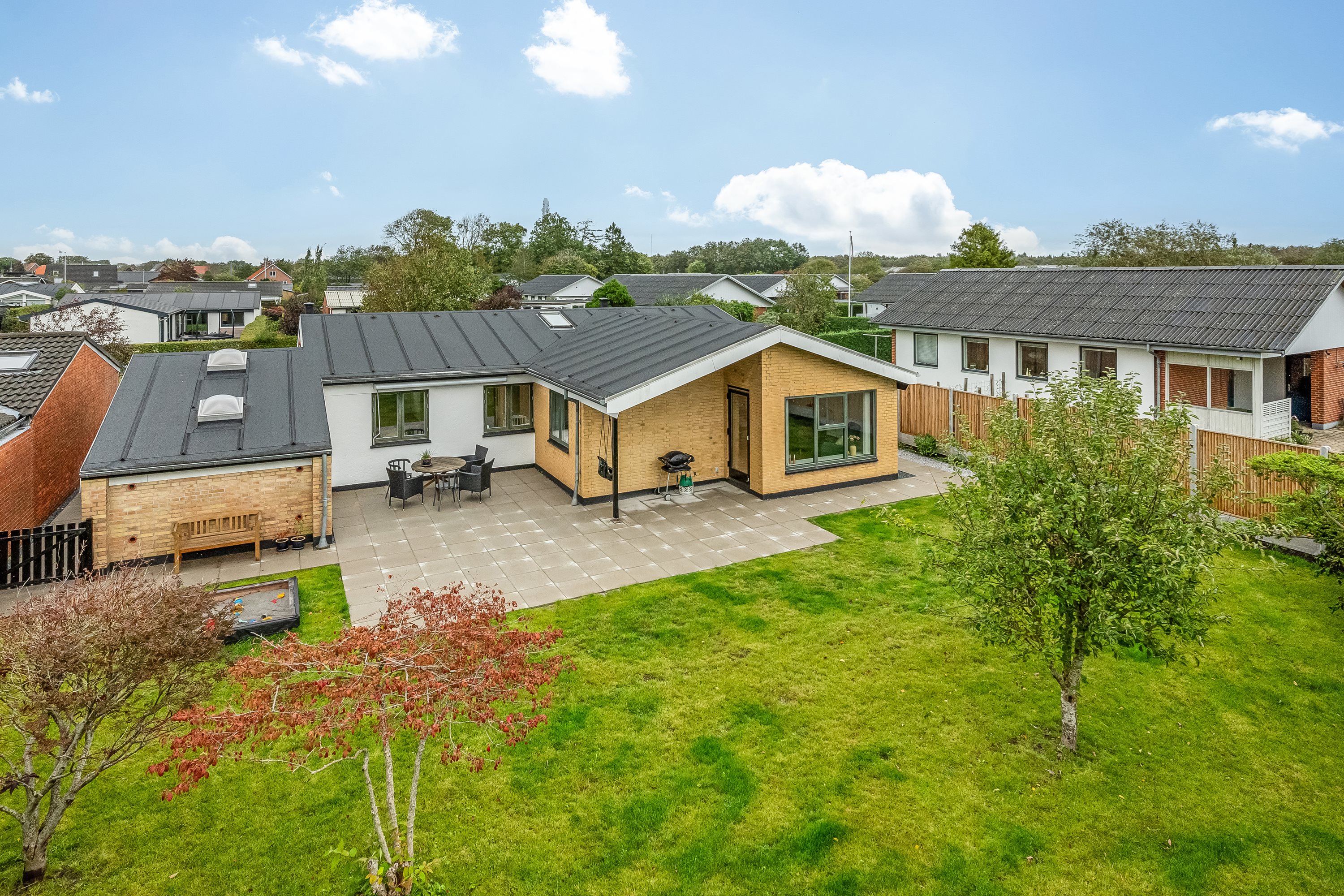 Fremhævet ejendommen billede i fuldskærmstilstand. Billede af Klitrosevej 31, 7500 Holstebro