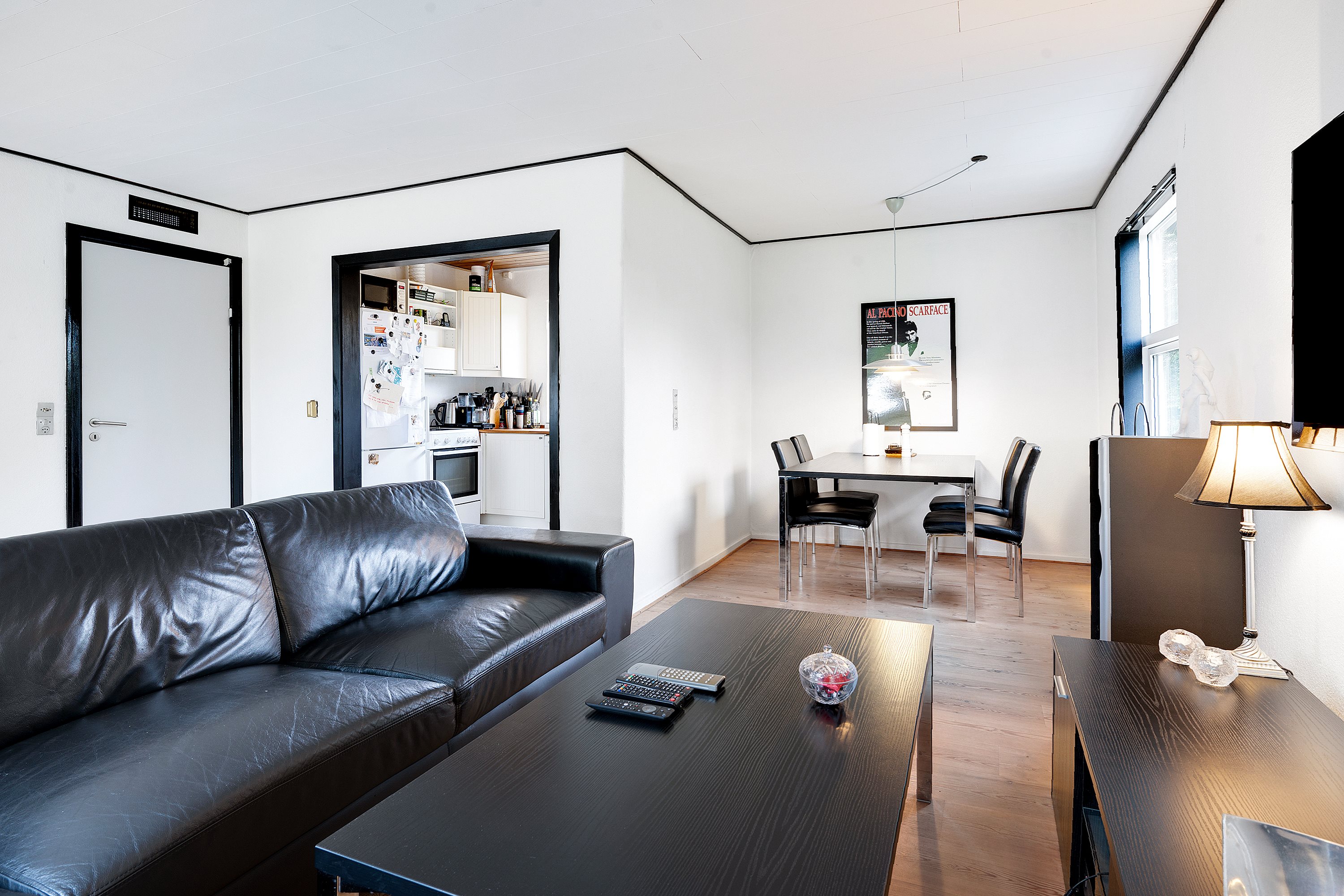 Fremhævet stue billede i fuldskærmstilstand. Billede af Gjerrild Bygade 44, Gjerrild, 8500 Grenaa