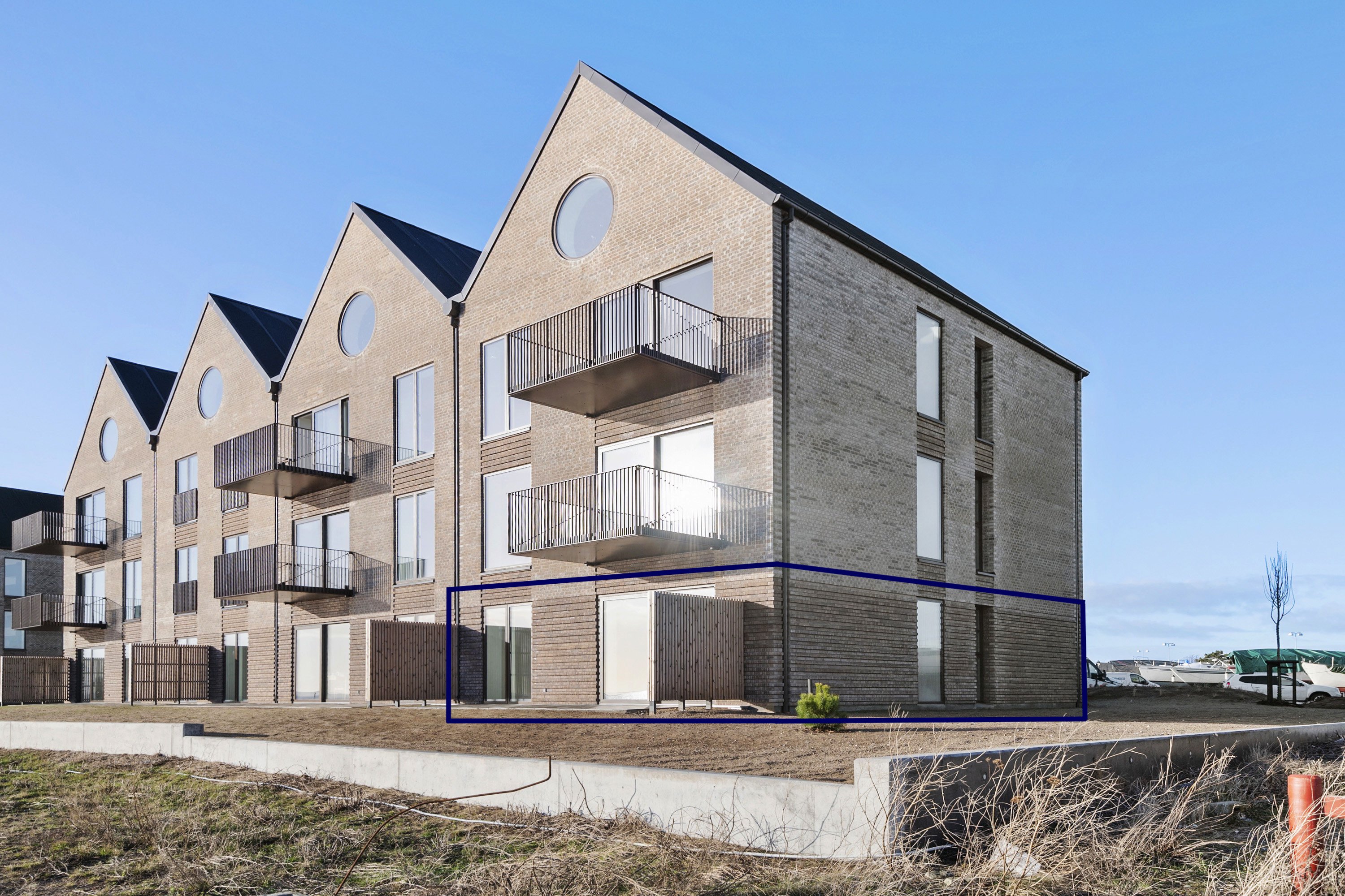 Fremhævet  billede i fuldskærmstilstand. Billede af Færgebyen 40, Hou, 8300 Odder