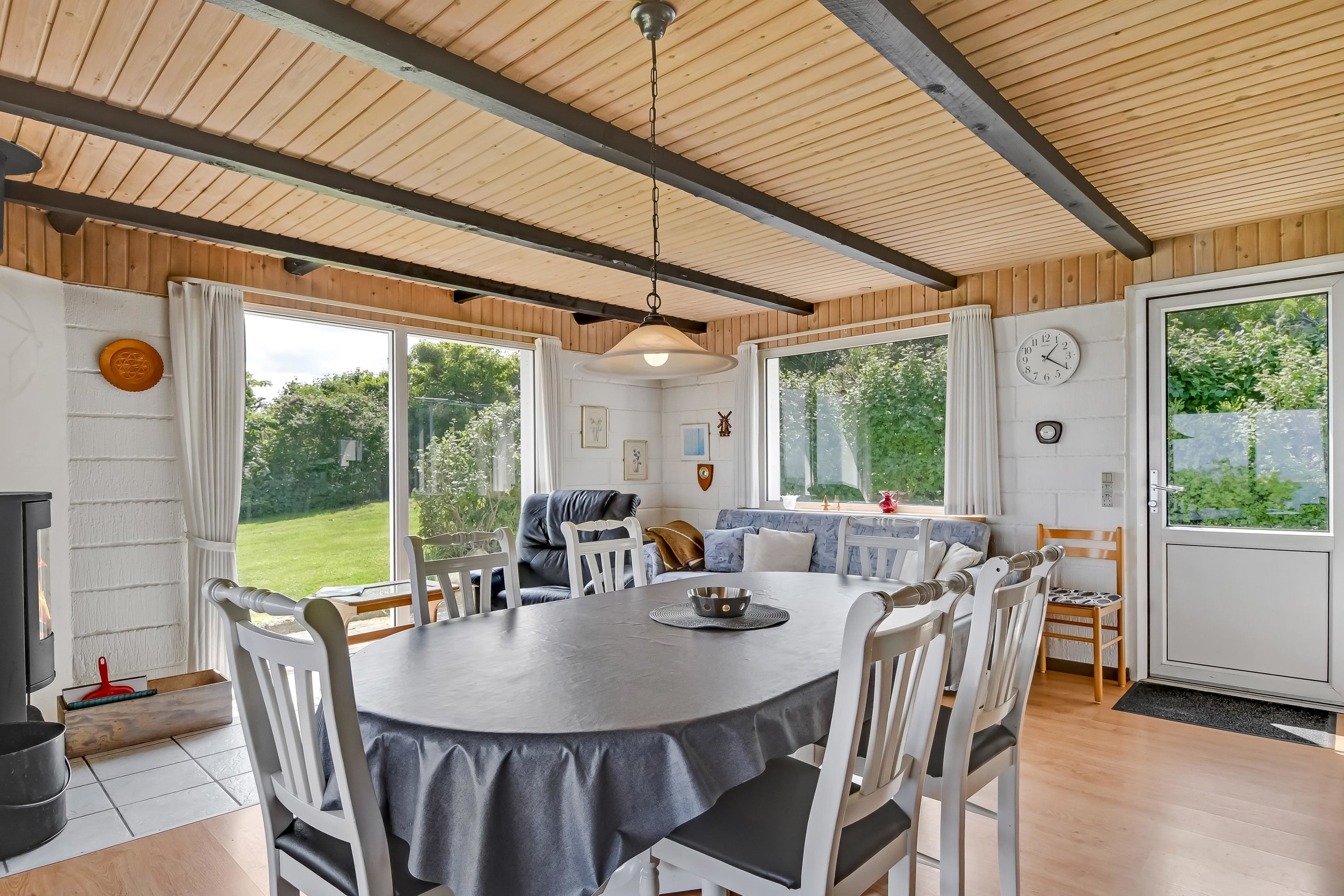 Fremhævet  billede i fuldskærmstilstand. Billede af Syrenvej 87, Tørring, 7620 Lemvig