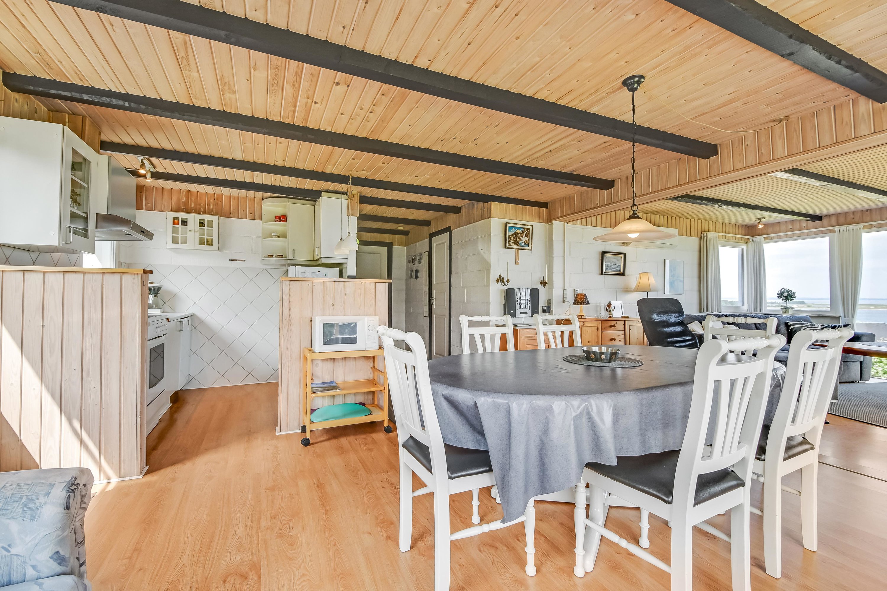 Fremhævet  billede i fuldskærmstilstand. Billede af Syrenvej 87, Tørring, 7620 Lemvig