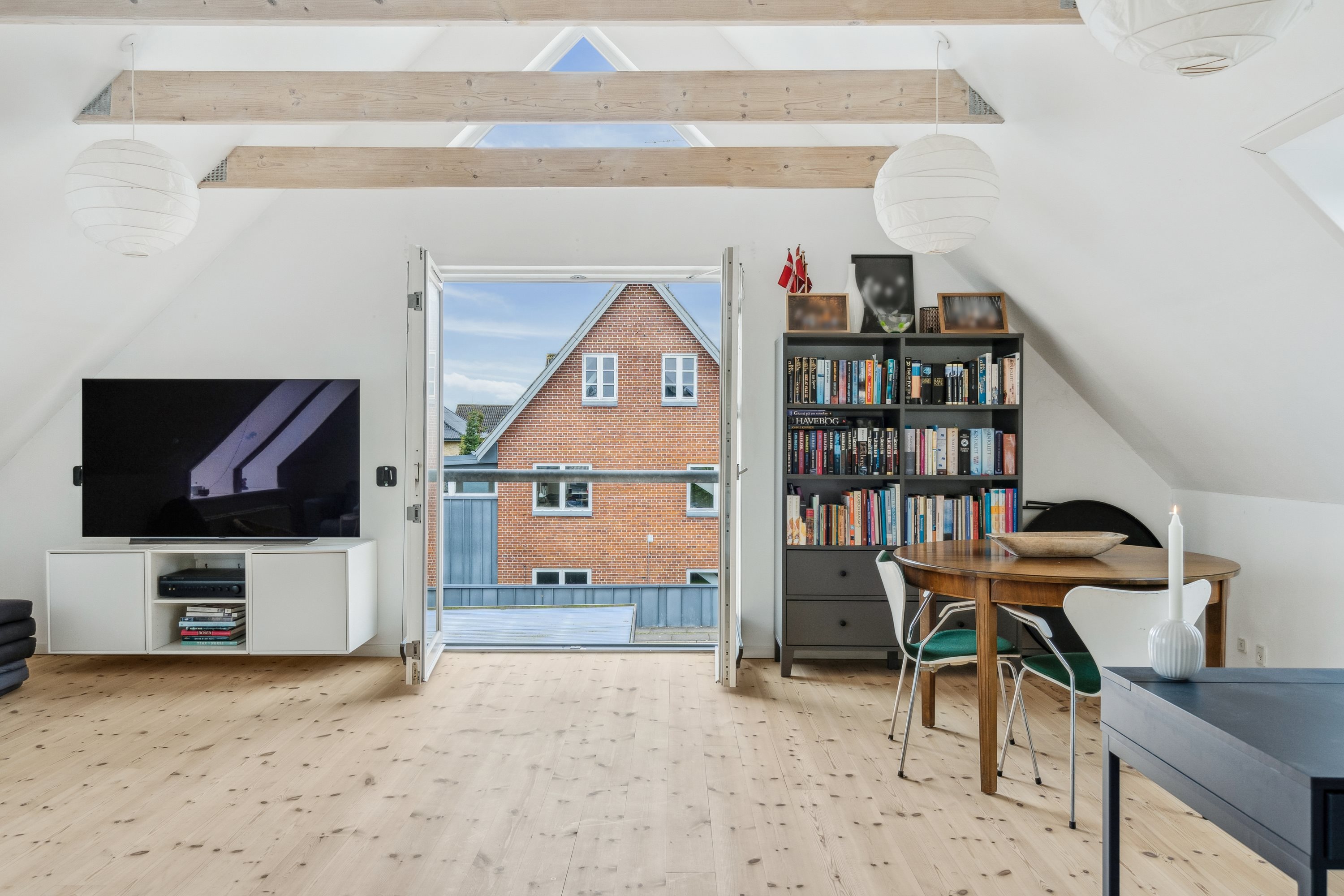 Fremhævet stue billede i fuldskærmstilstand. Billede af Bådsstræde 3, 9560 Hadsund