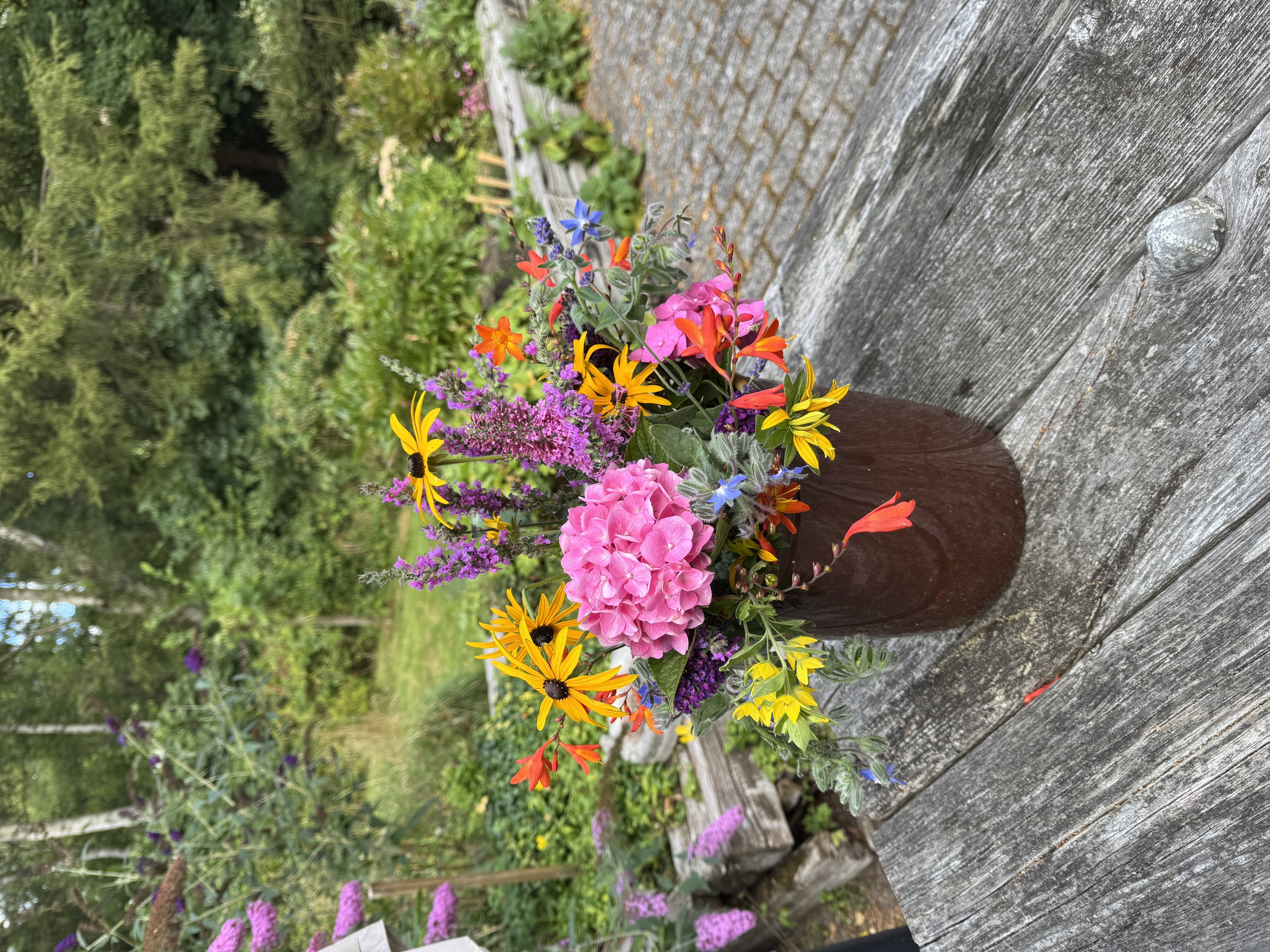 Fremhævet havebuketter billede i fuldskærmstilstand. Billede af Ryagervej 41, Sandet, 3300 Frederiksværk