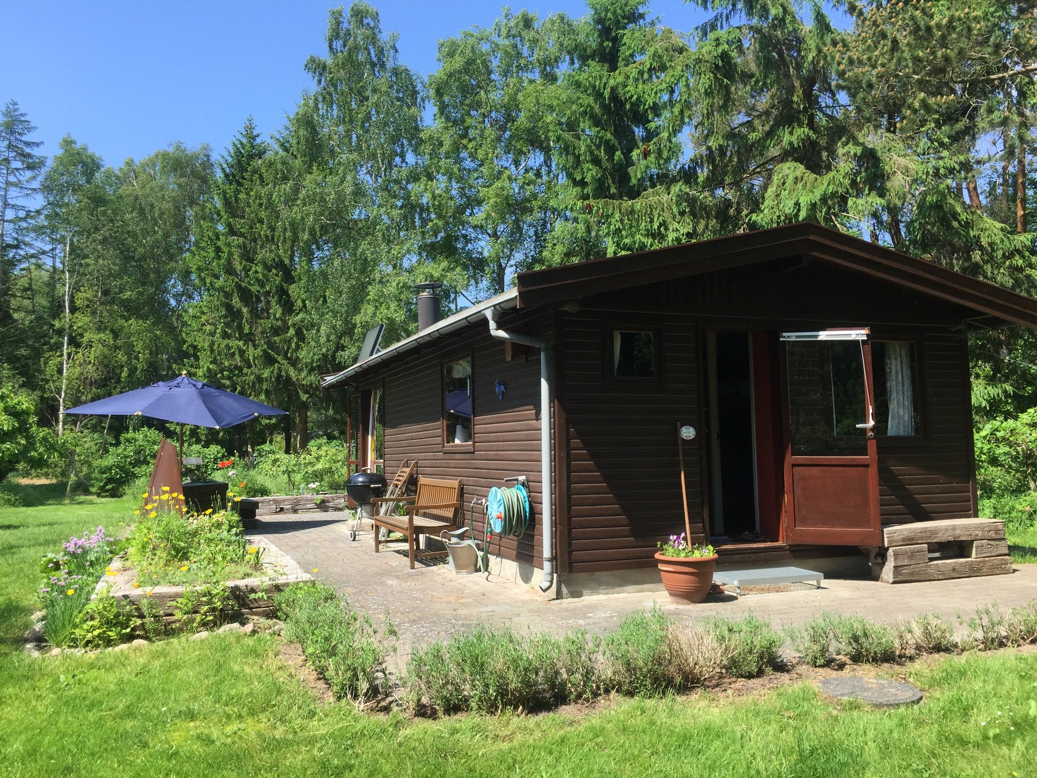 Fremhævet udendørs billede i fuldskærmstilstand. Billede af Ryagervej 41, Sandet, 3300 Frederiksværk