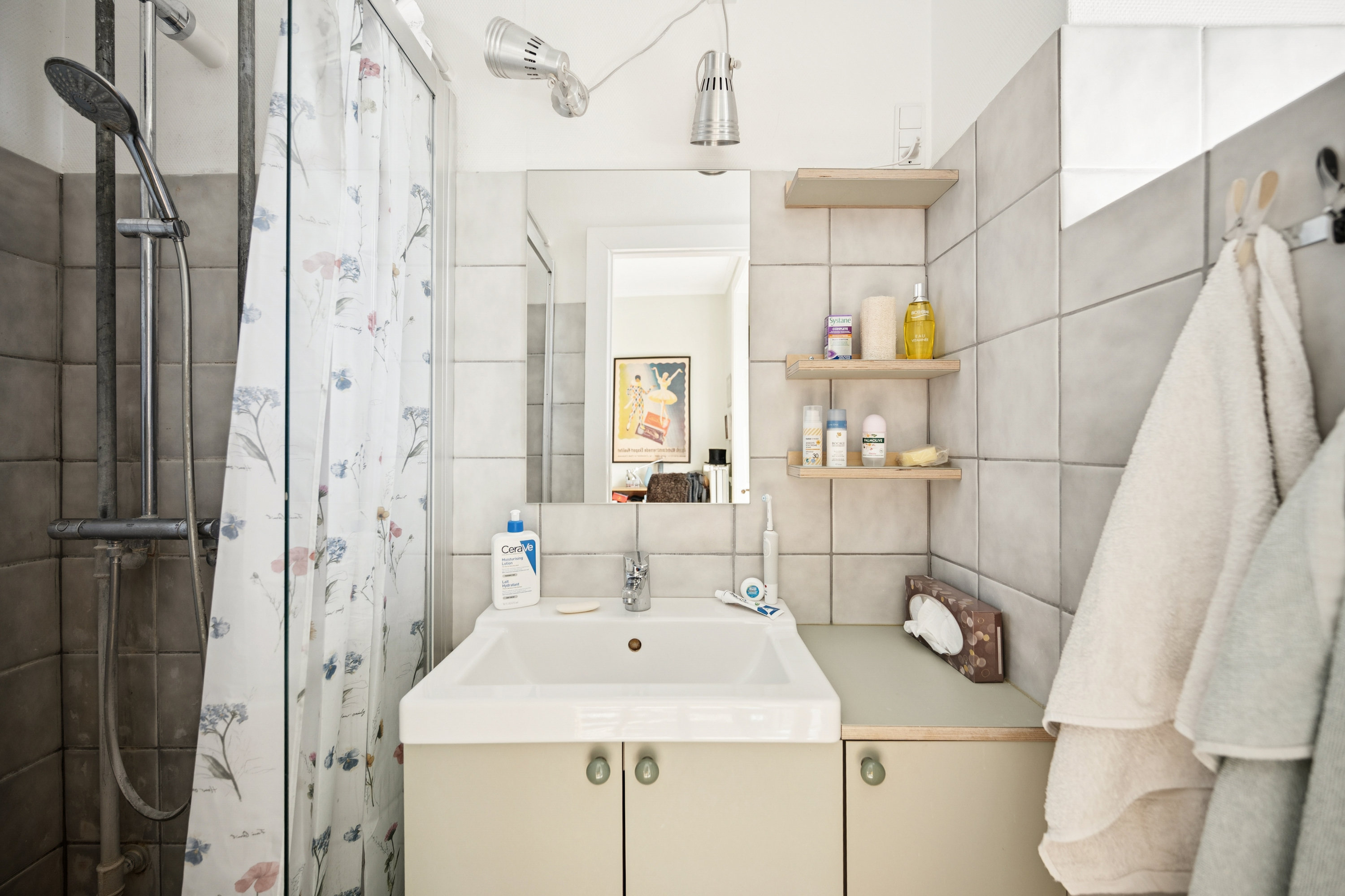 Fremhævet badeværelse billede i fuldskærmstilstand. Billede af Lyshøjgårdsvej 45, 1. th., 2500 Valby