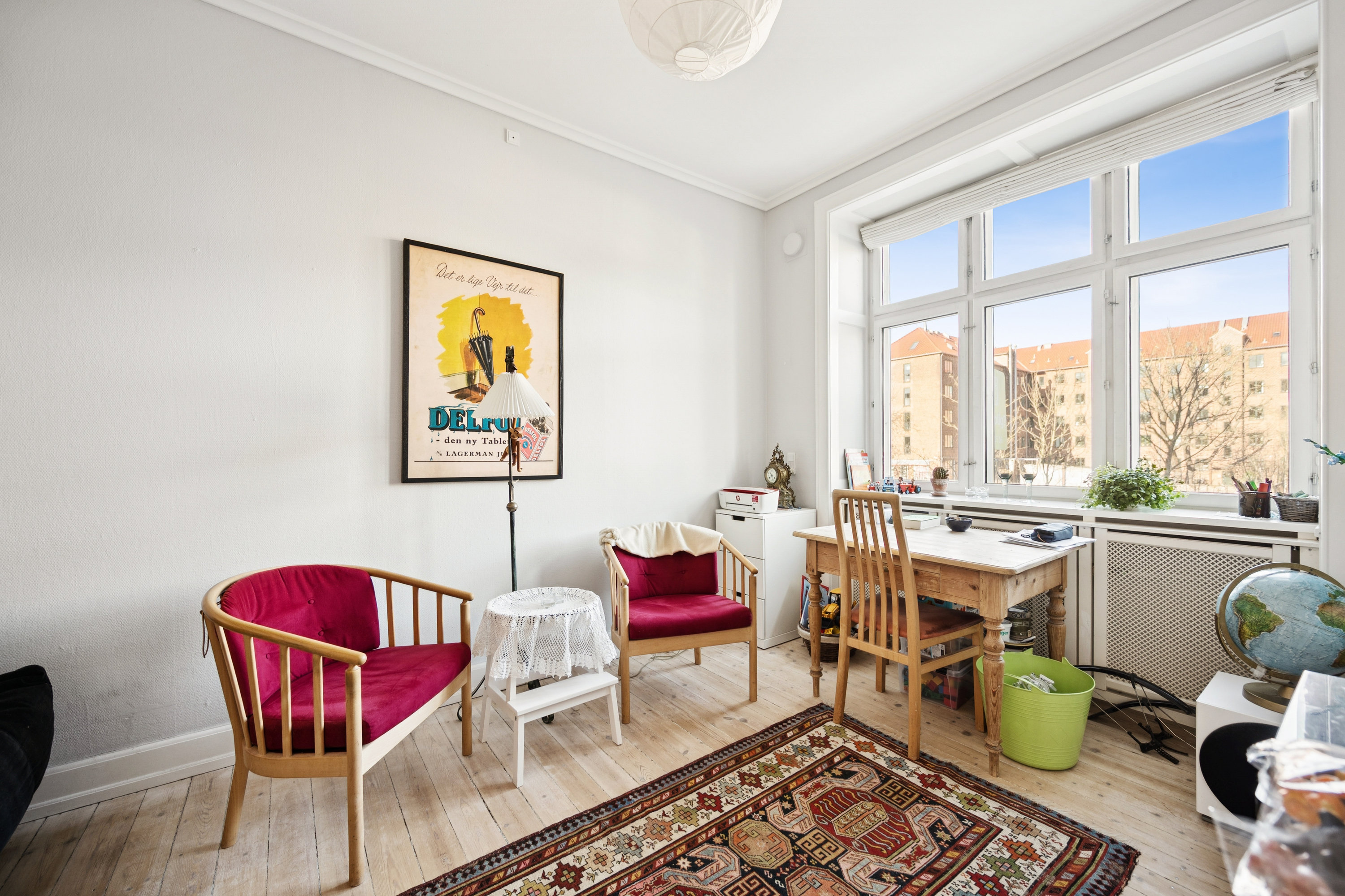 Fremhævet stue billede i fuldskærmstilstand. Billede af Lyshøjgårdsvej 45, 1. th., 2500 Valby