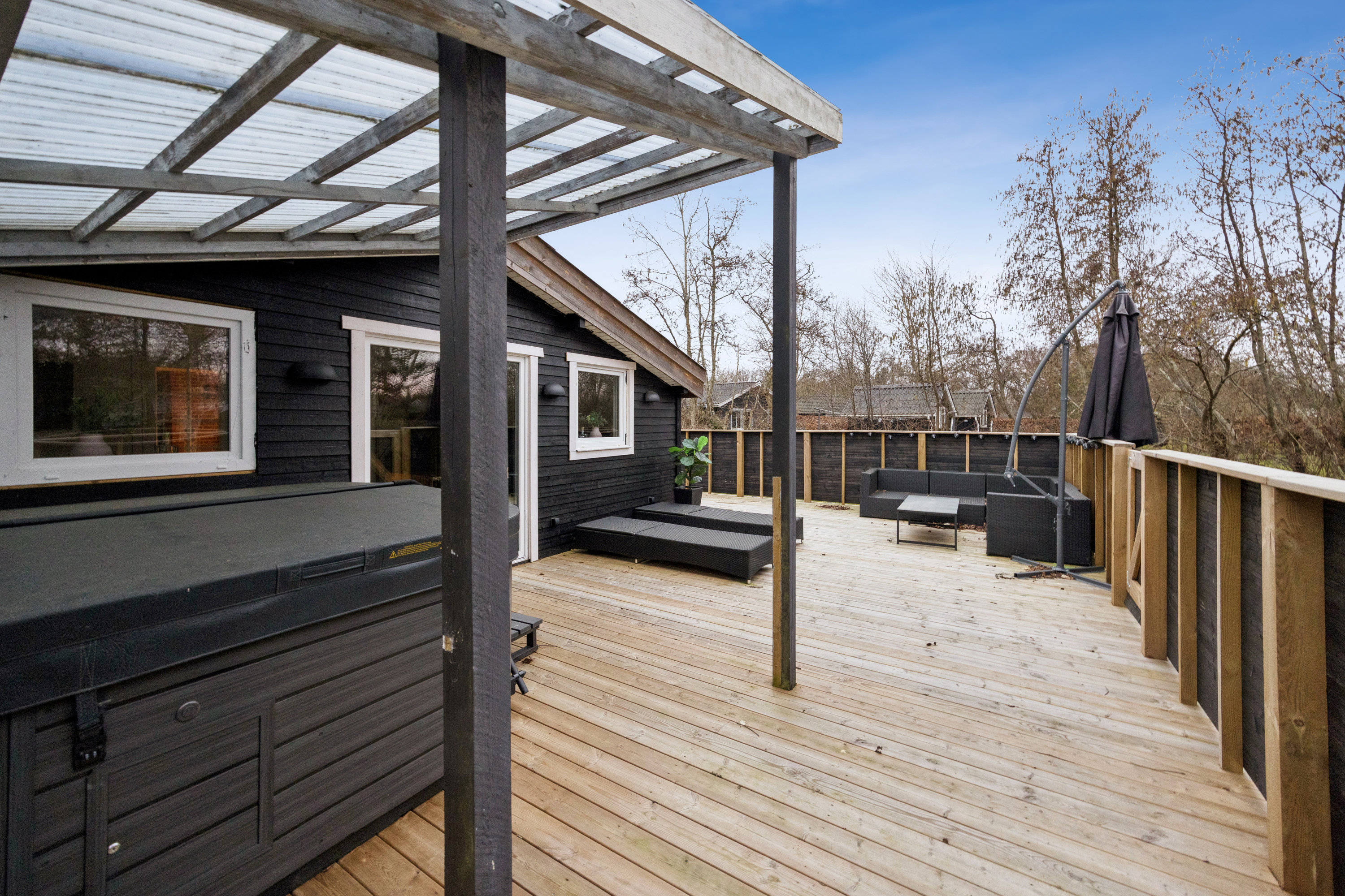 Fremhævet terrasse billede i fuldskærmstilstand. Billede af Vibelunden 5, 9370 Hals