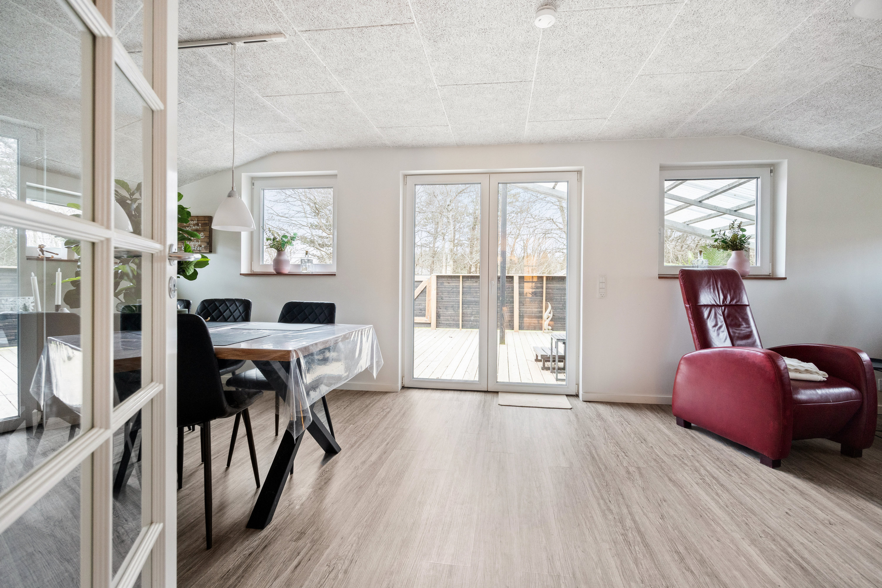 Fremhævet stue billede i fuldskærmstilstand. Billede af Vibelunden 5, 9370 Hals