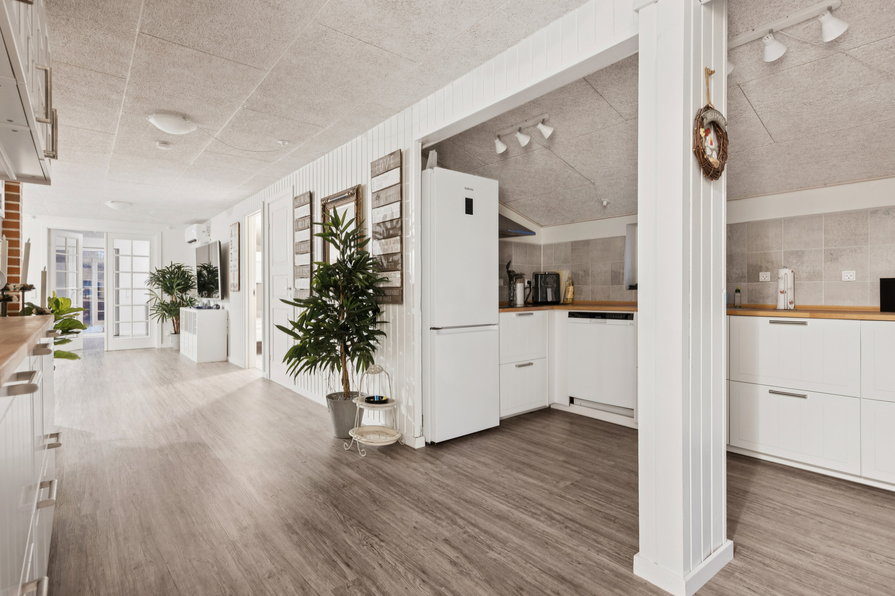 Fremhævet køkken billede i fuldskærmstilstand. Billede af Vibelunden 5, 9370 Hals