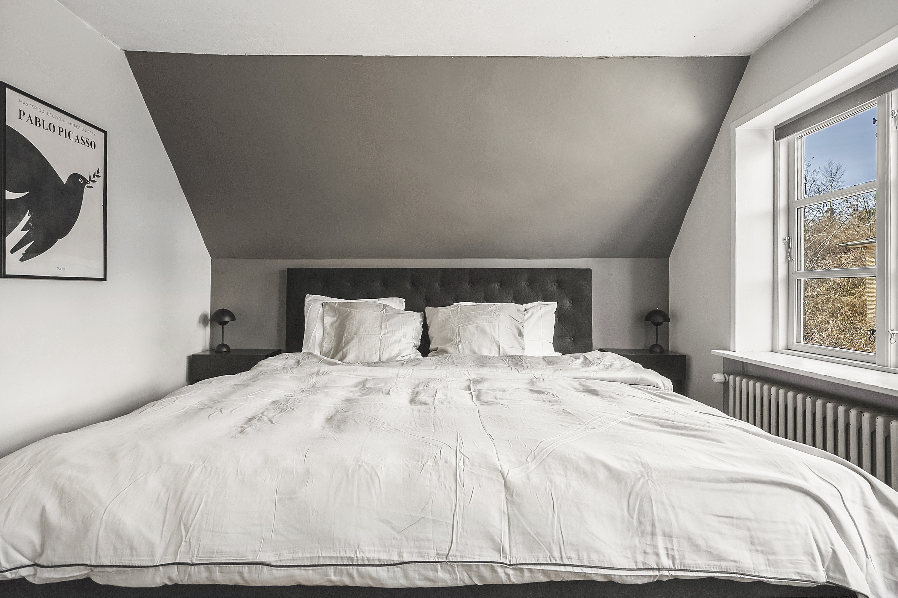 Fremhævet soveværelse billede i fuldskærmstilstand. Billede af Dreyersvej 29, 6000 Kolding