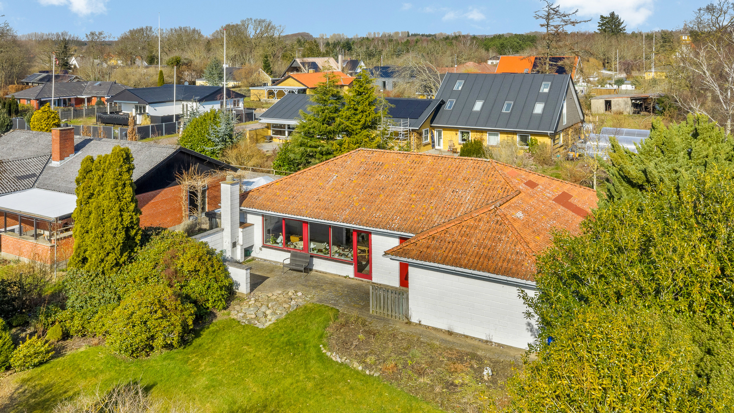 Fremhævet andet billede i fuldskærmstilstand. Billede af Søvænget 13, Faldsled, 5642 Millinge