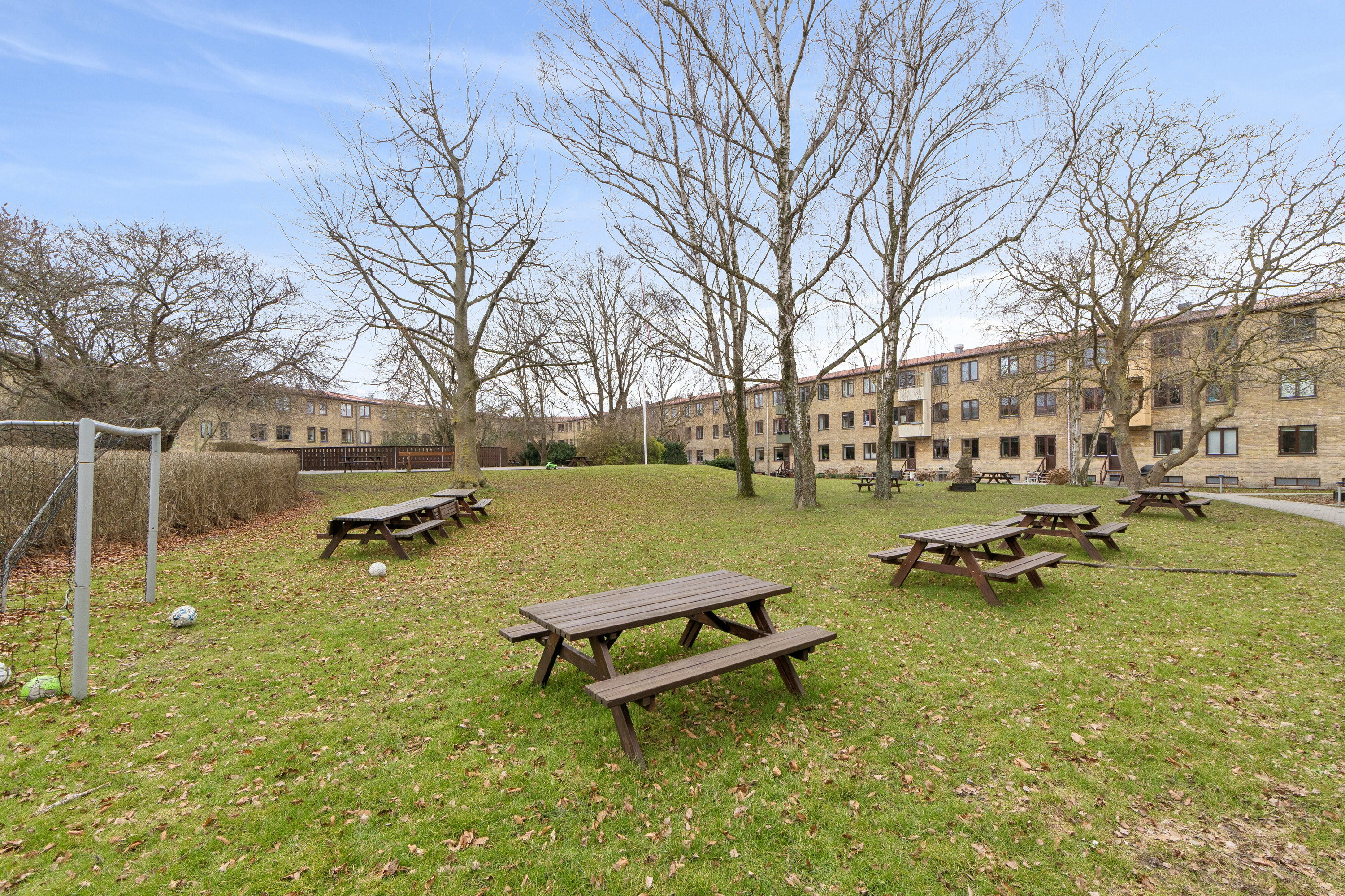 Fremhævet gårdmiljø billede i fuldskærmstilstand. Billede af Ellebjergvej 21, 2. tv., 2450 København SV