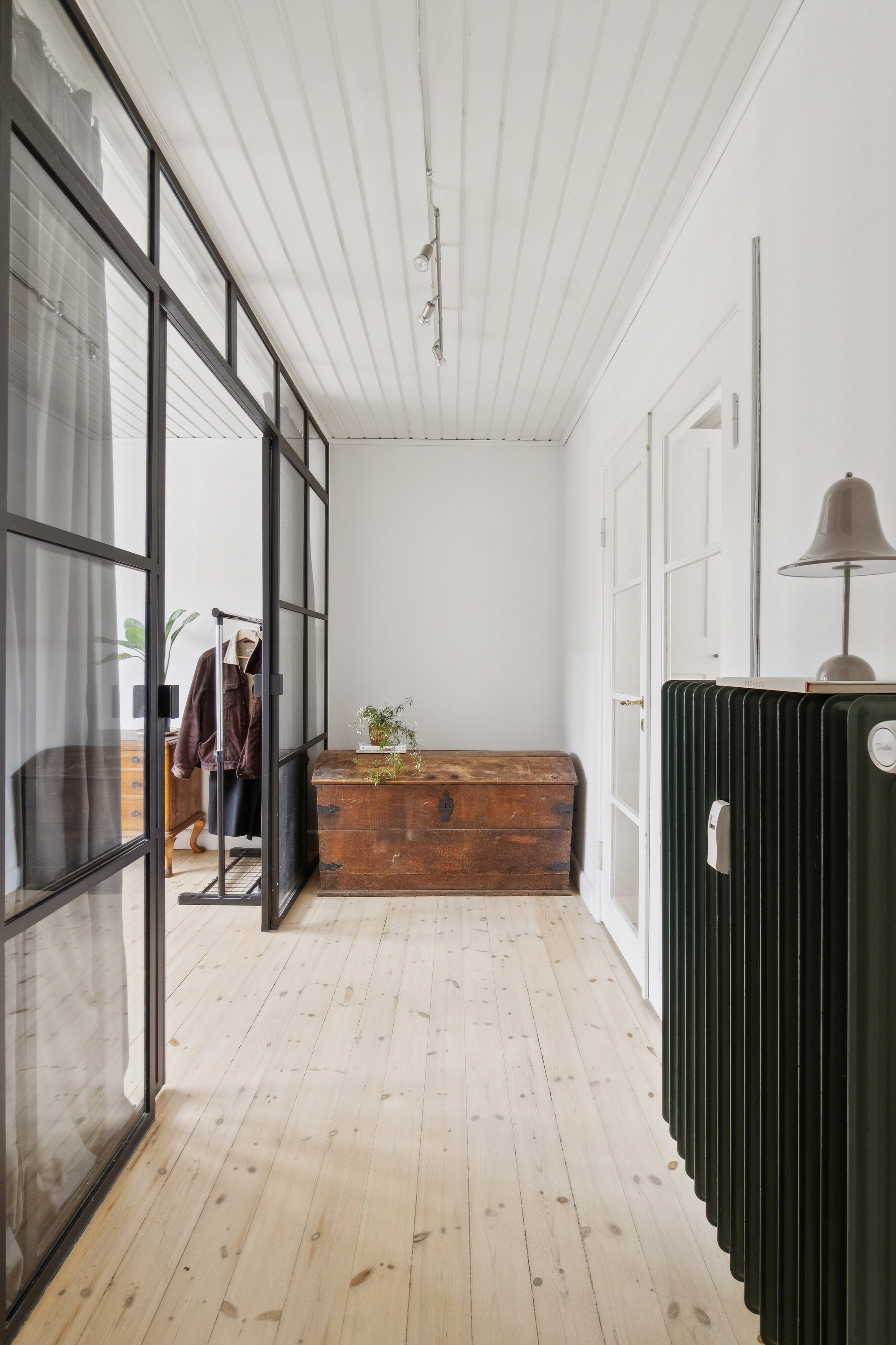 Fremhævet gang billede i fuldskærmstilstand. Billede af Ellebjergvej 21, 2. tv., 2450 København SV