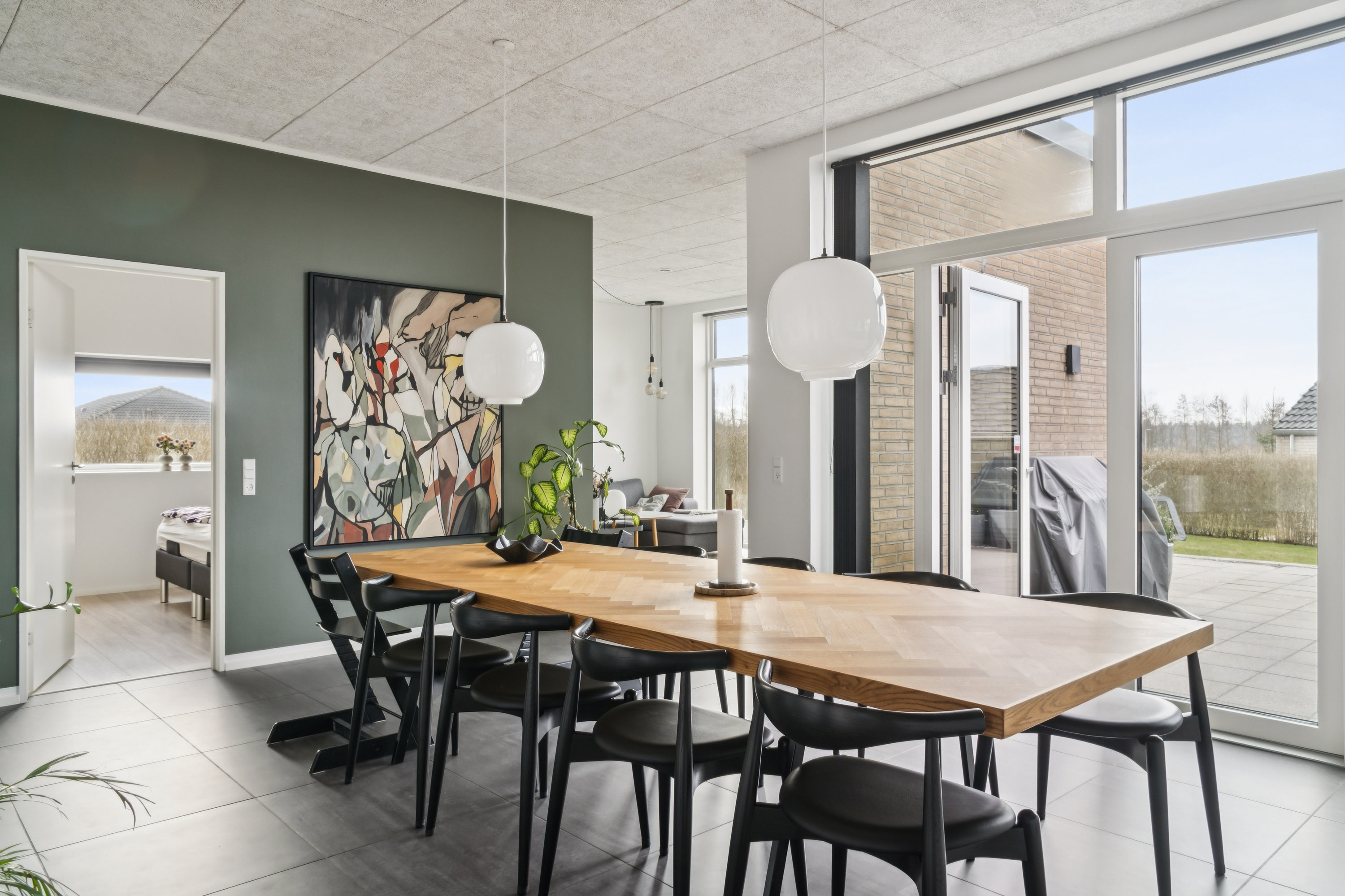 Fremhævet alrum billede i fuldskærmstilstand. Billede af Møgelvang 1, 8800 Viborg