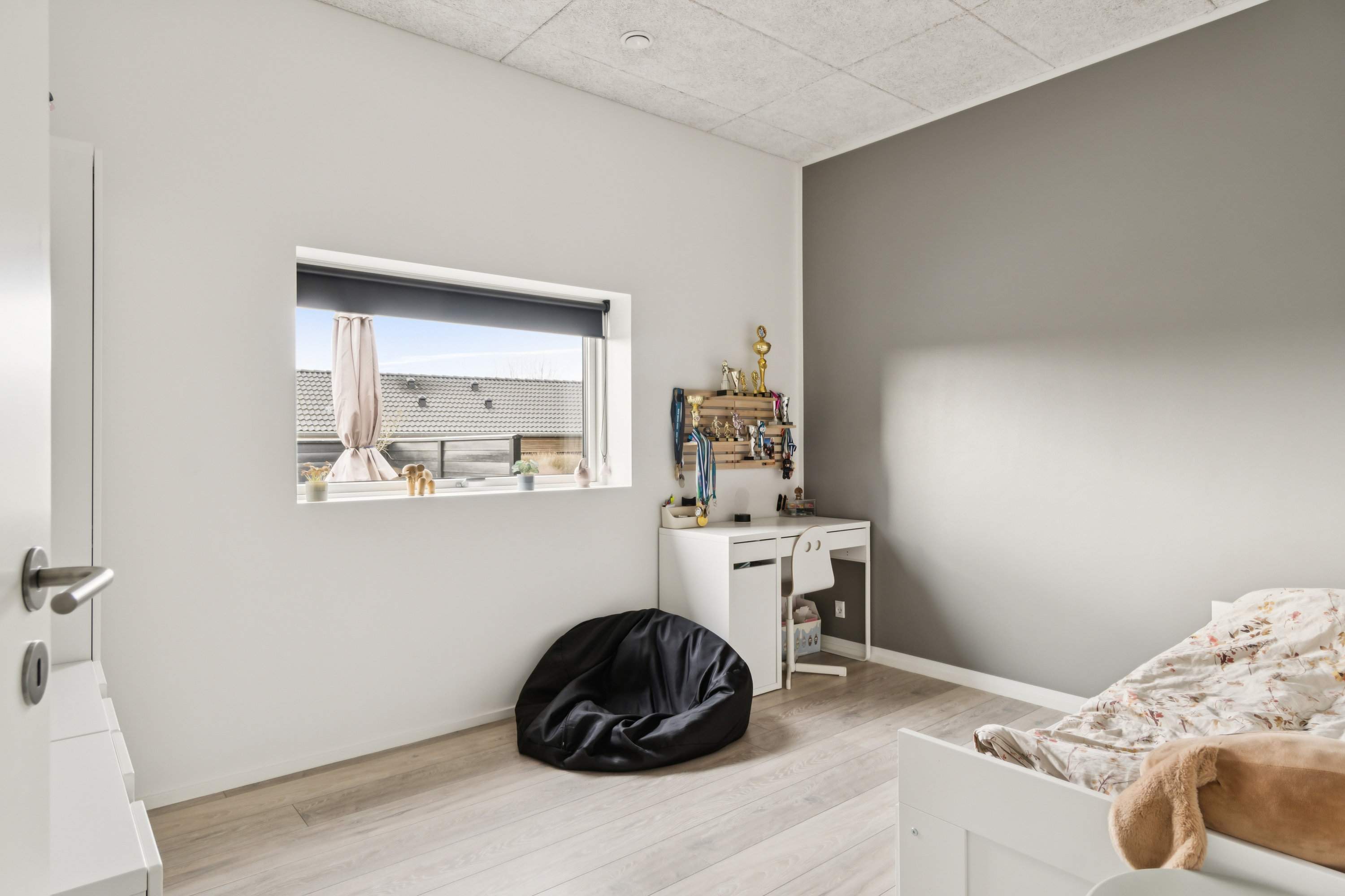 Fremhævet værelse billede i fuldskærmstilstand. Billede af Møgelvang 1, 8800 Viborg