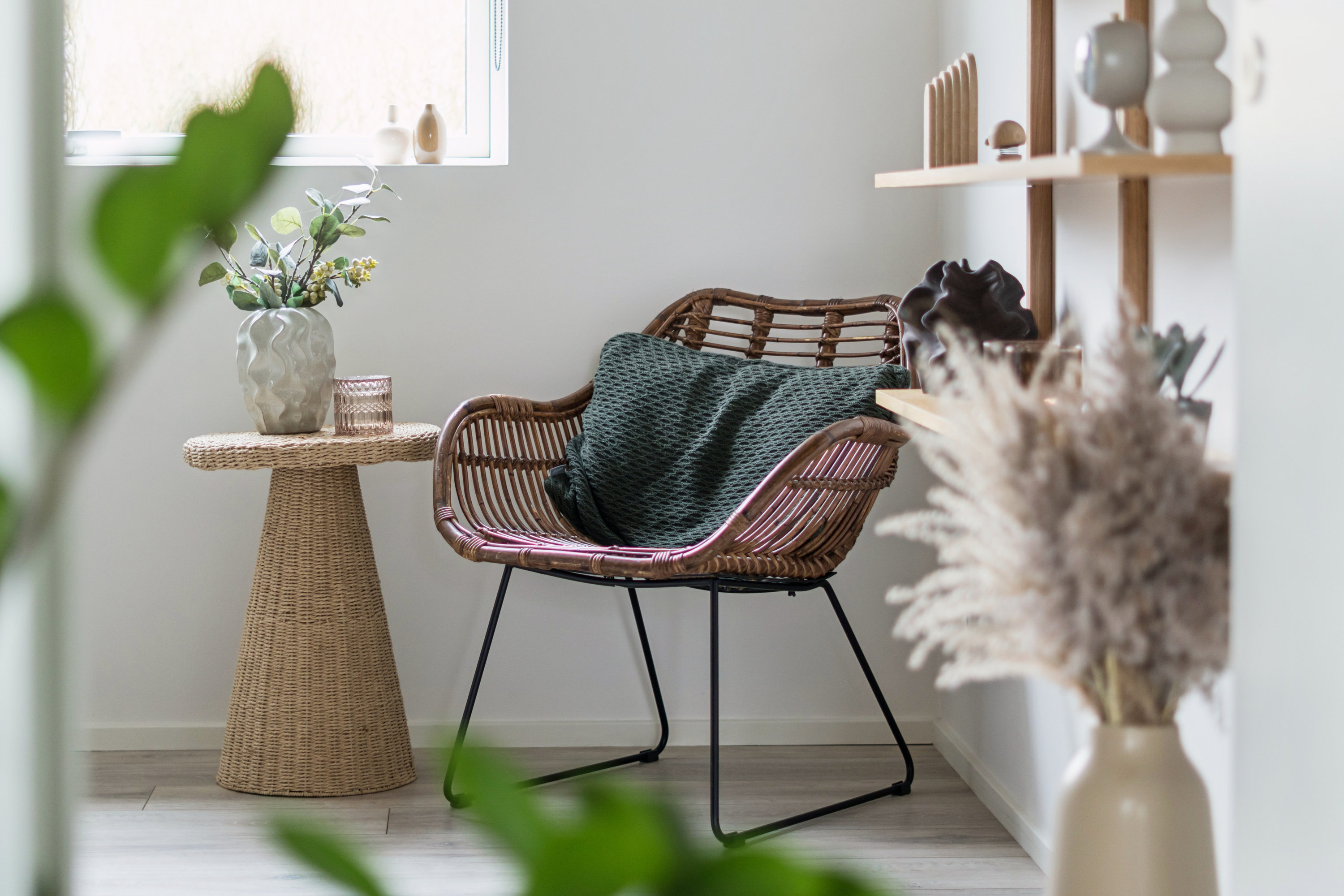 Fremhævet stue billede i fuldskærmstilstand. Billede af Møgelvang 1, 8800 Viborg