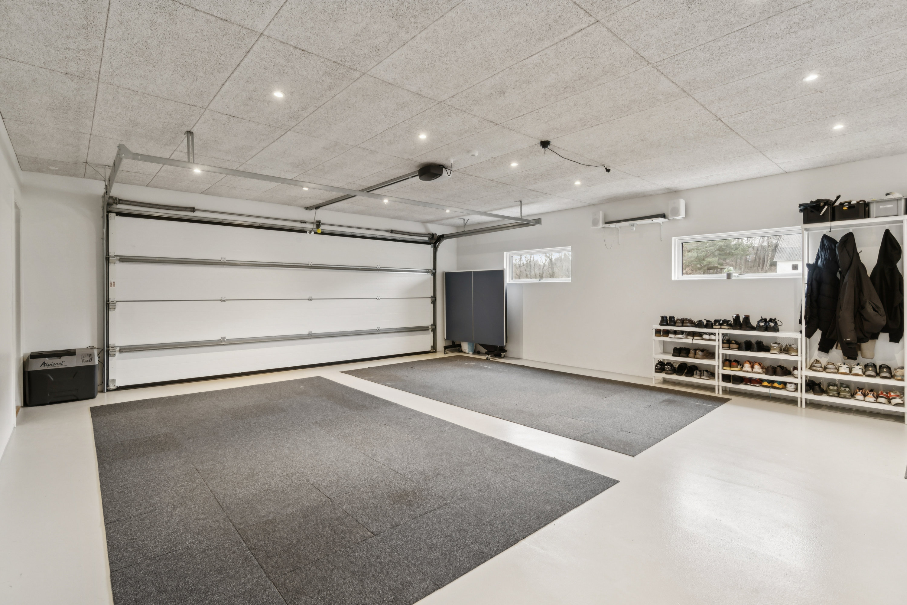 Fremhævet køkken billede i fuldskærmstilstand. Billede af Møgelvang 1, 8800 Viborg