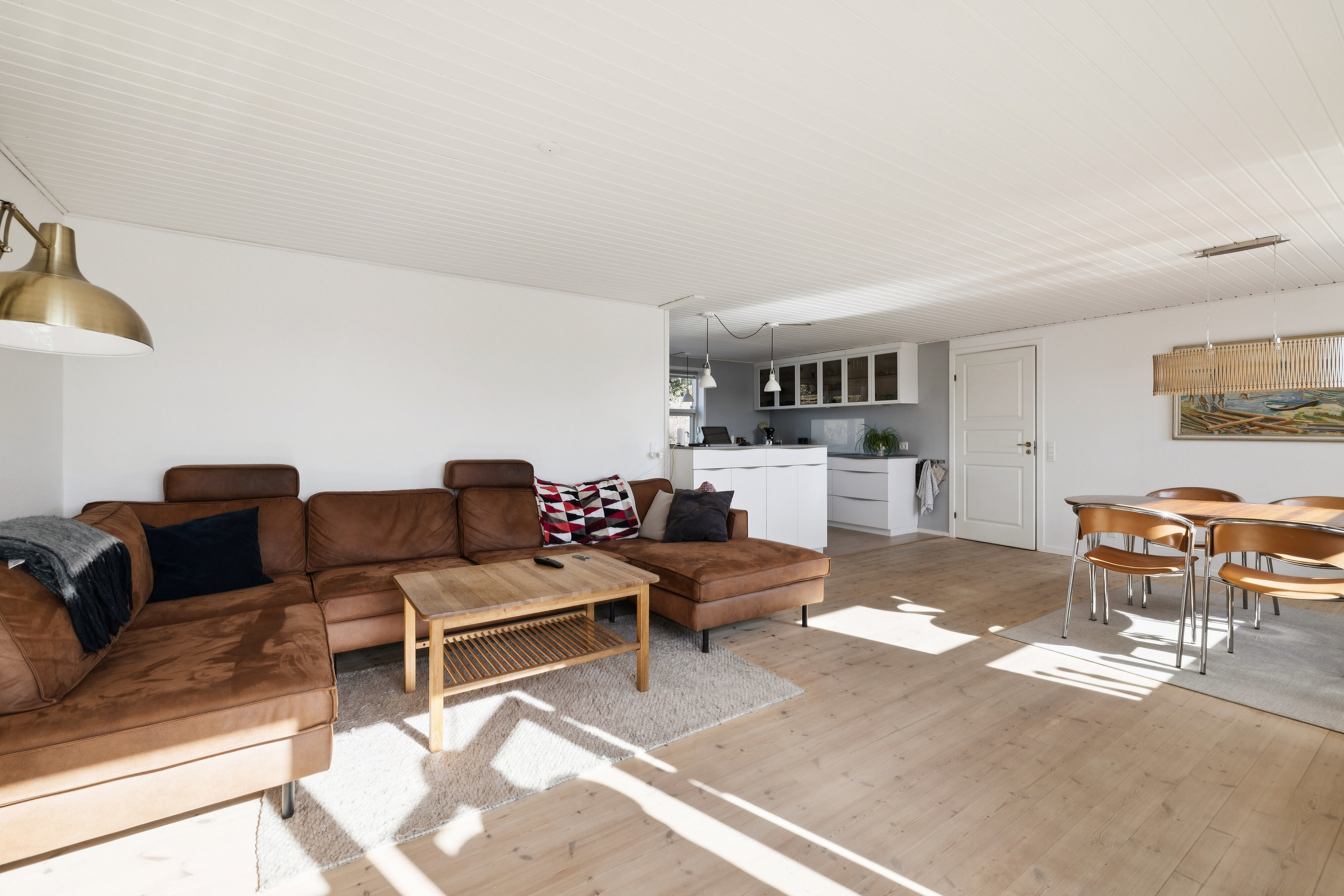 Fremhævet stue billede i fuldskærmstilstand. Billede af Wandallsparken 58, 5700 Svendborg