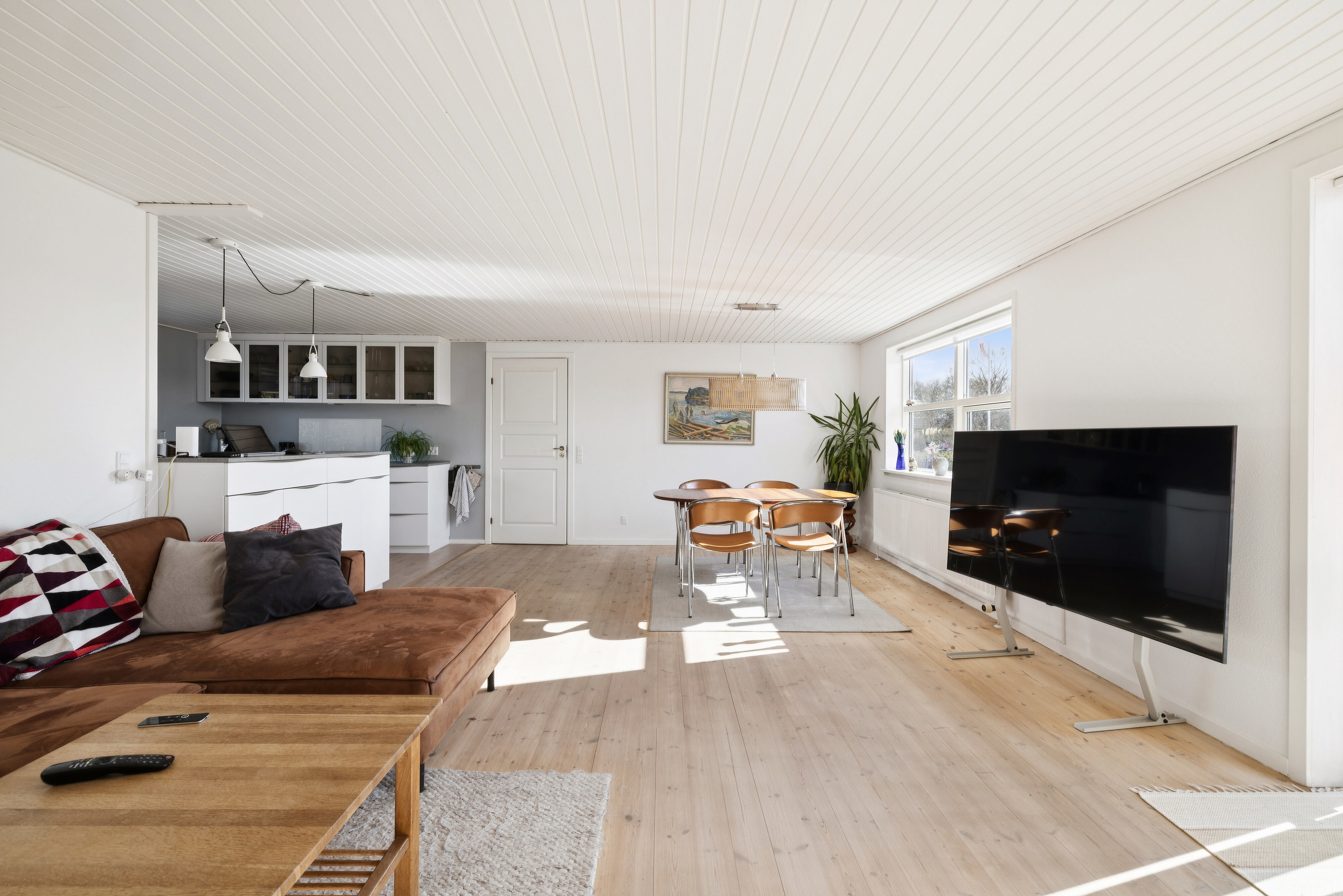 Fremhævet stue billede i fuldskærmstilstand. Billede af Wandallsparken 58, 5700 Svendborg