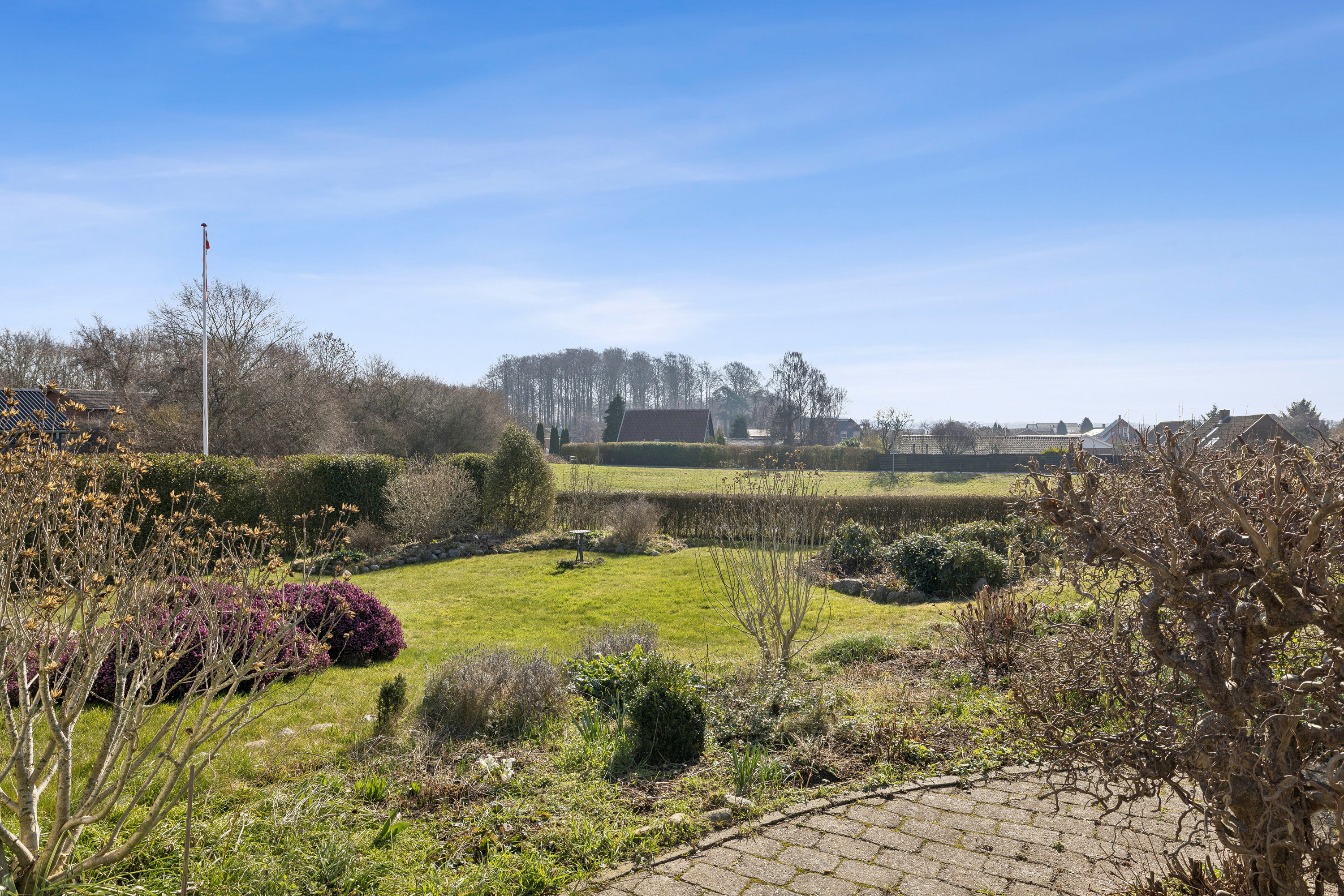 Fremhævet udendørs billede i fuldskærmstilstand. Billede af Wandallsparken 58, 5700 Svendborg