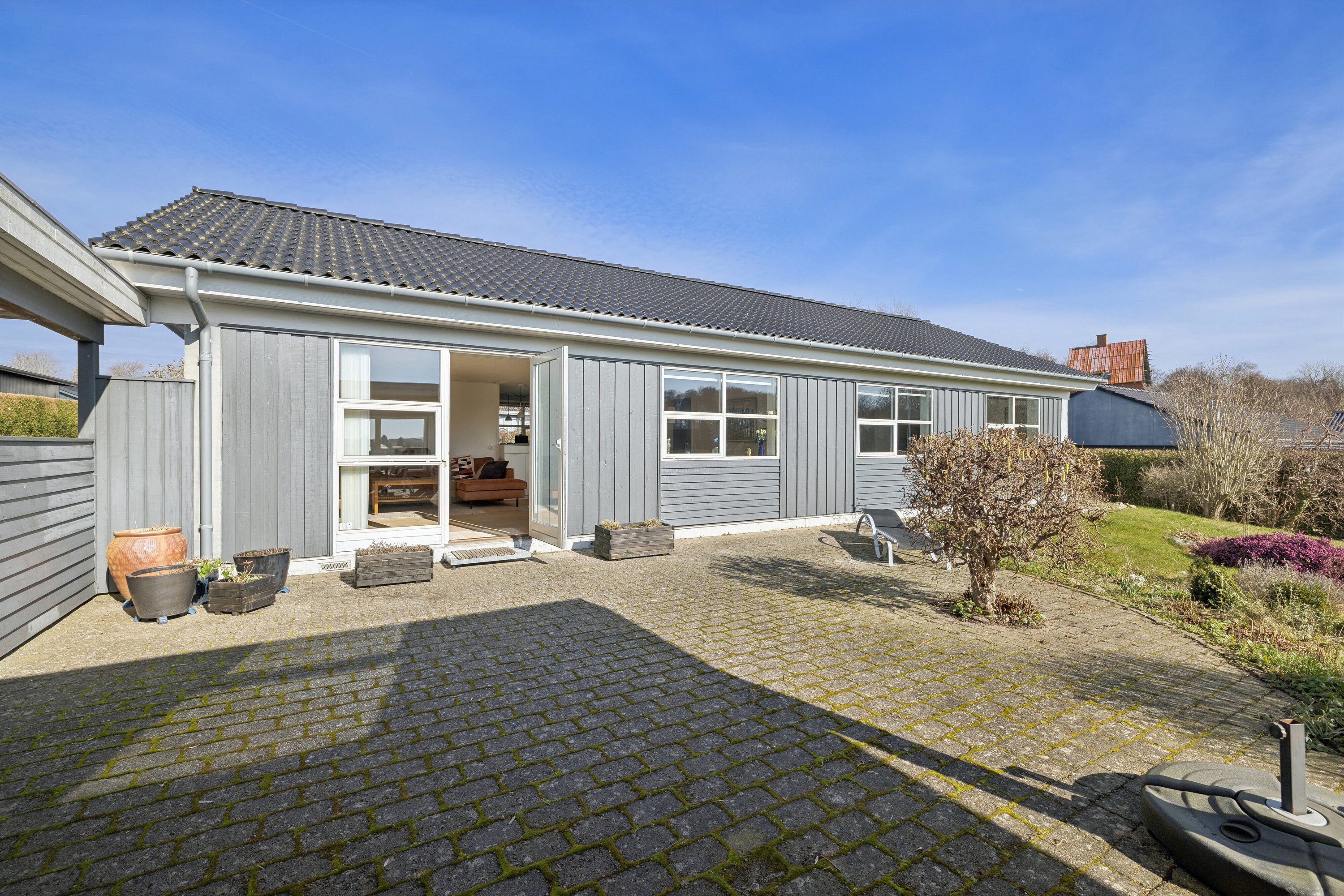 Fremhævet udendørs billede i fuldskærmstilstand. Billede af Wandallsparken 58, 5700 Svendborg