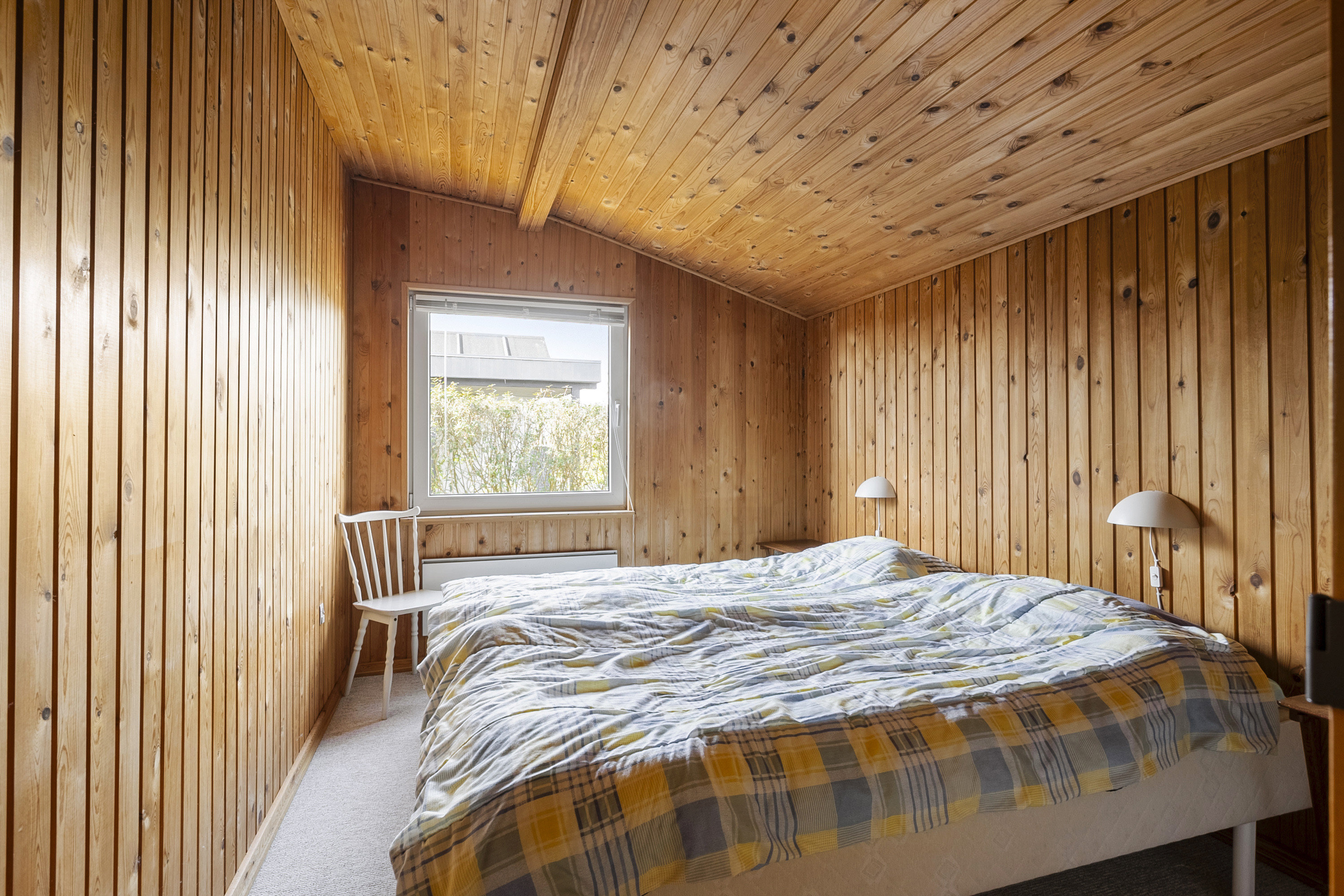 Fremhævet soveværelse billede i fuldskærmstilstand. Billede af Rønnemose 30, Skovmose, 6470 Sydals