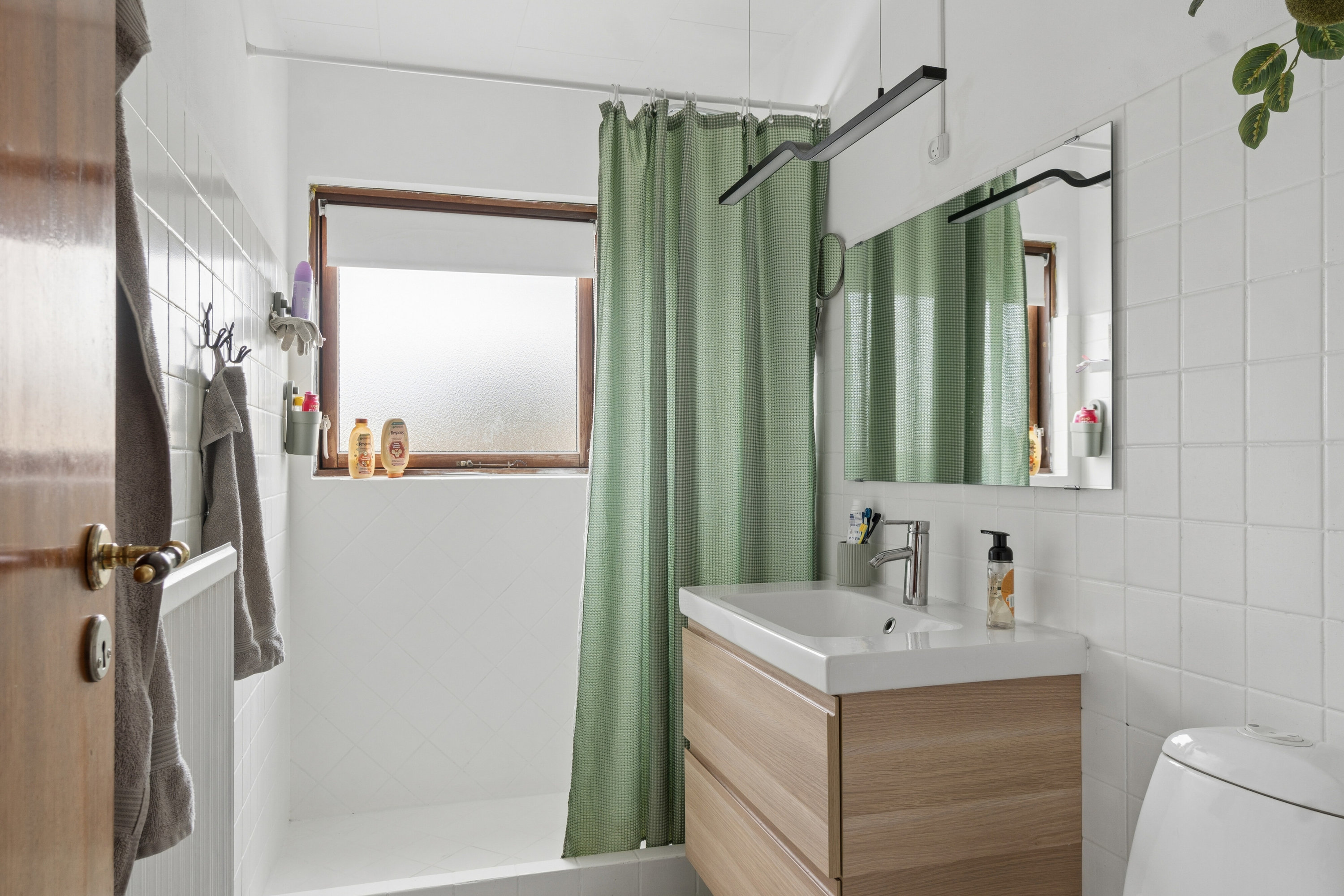 Fremhævet badeværelse billede i fuldskærmstilstand. Billede af Drosselvej 1, 4230 Skælskør