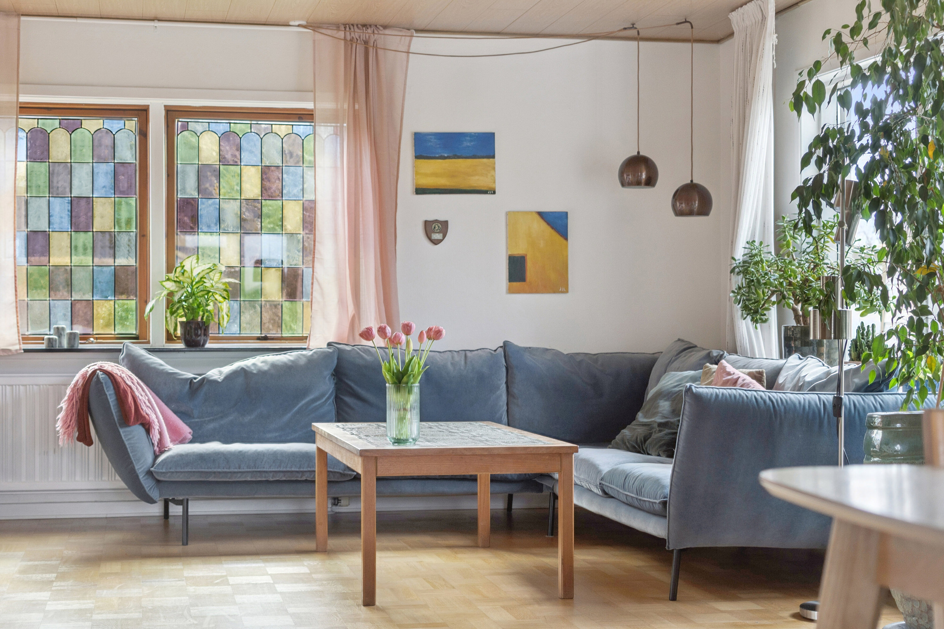 Fremhævet stue billede i fuldskærmstilstand. Billede af Drosselvej 1, 4230 Skælskør