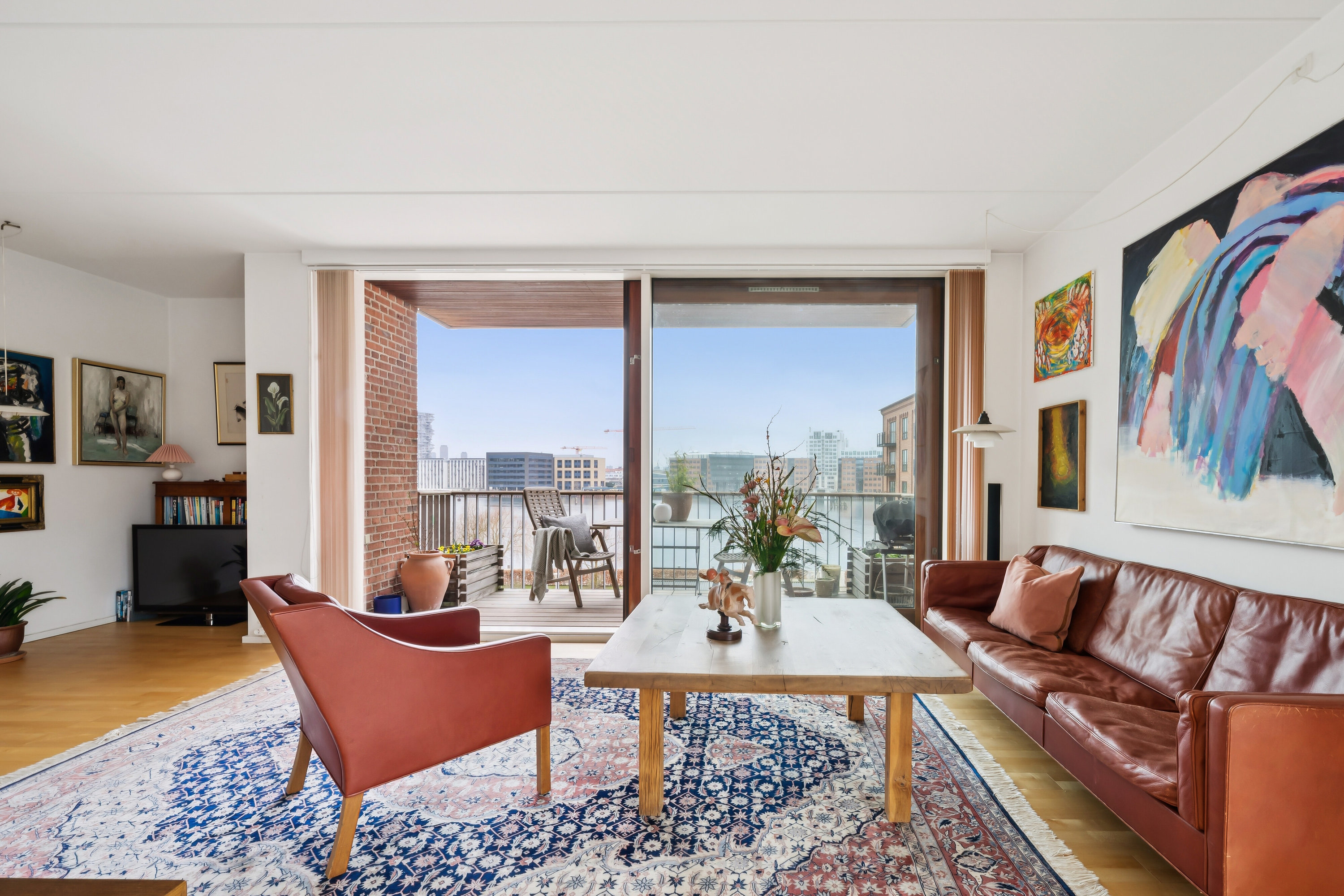 Fremhævet stue billede i fuldskærmstilstand. Billede af Islands Brygge 63A, 3. th., 2300 København S