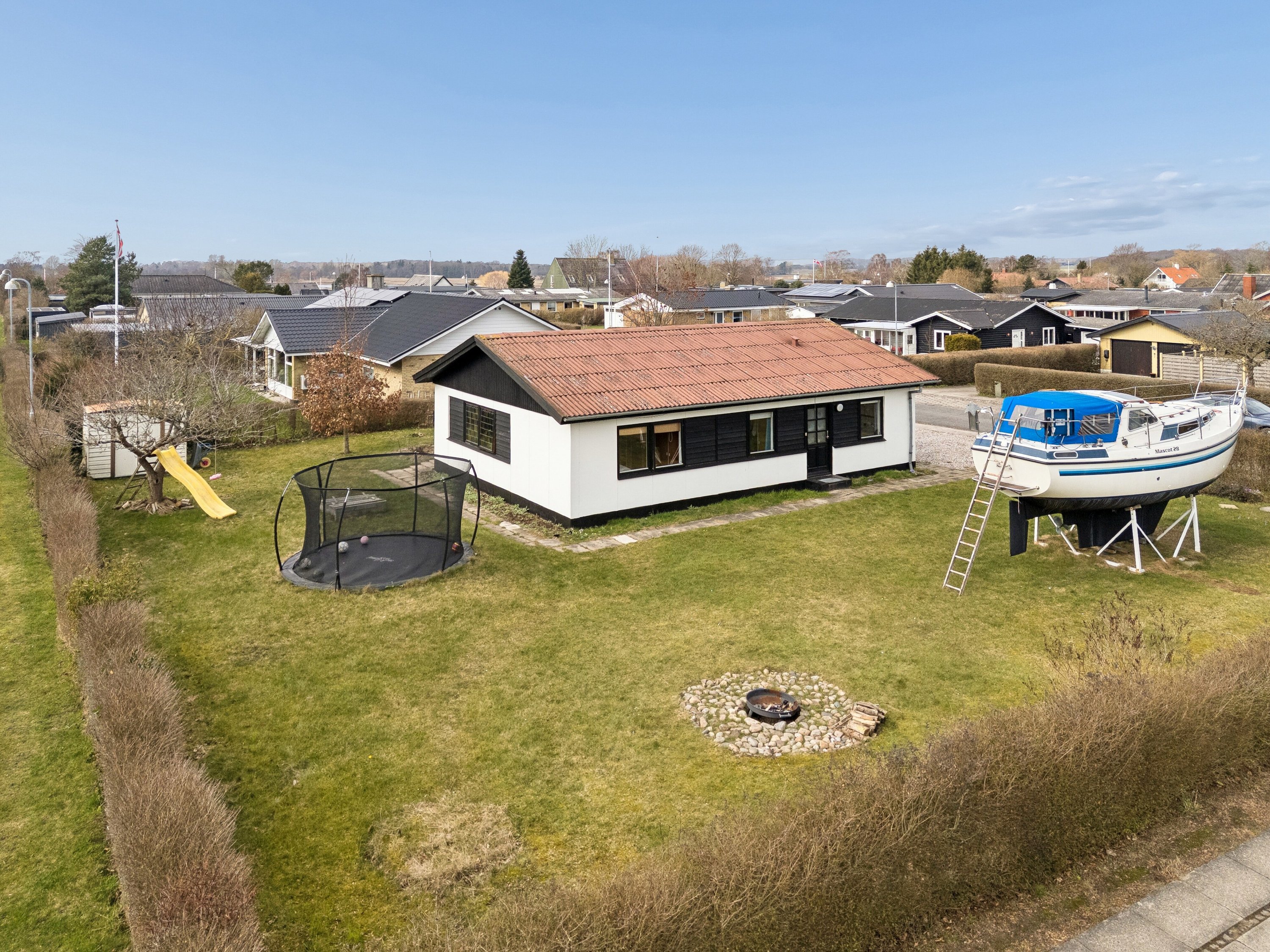 Fremhævet luftfoto billede i fuldskærmstilstand. Billede af Drosselvej 1, 4230 Skælskør