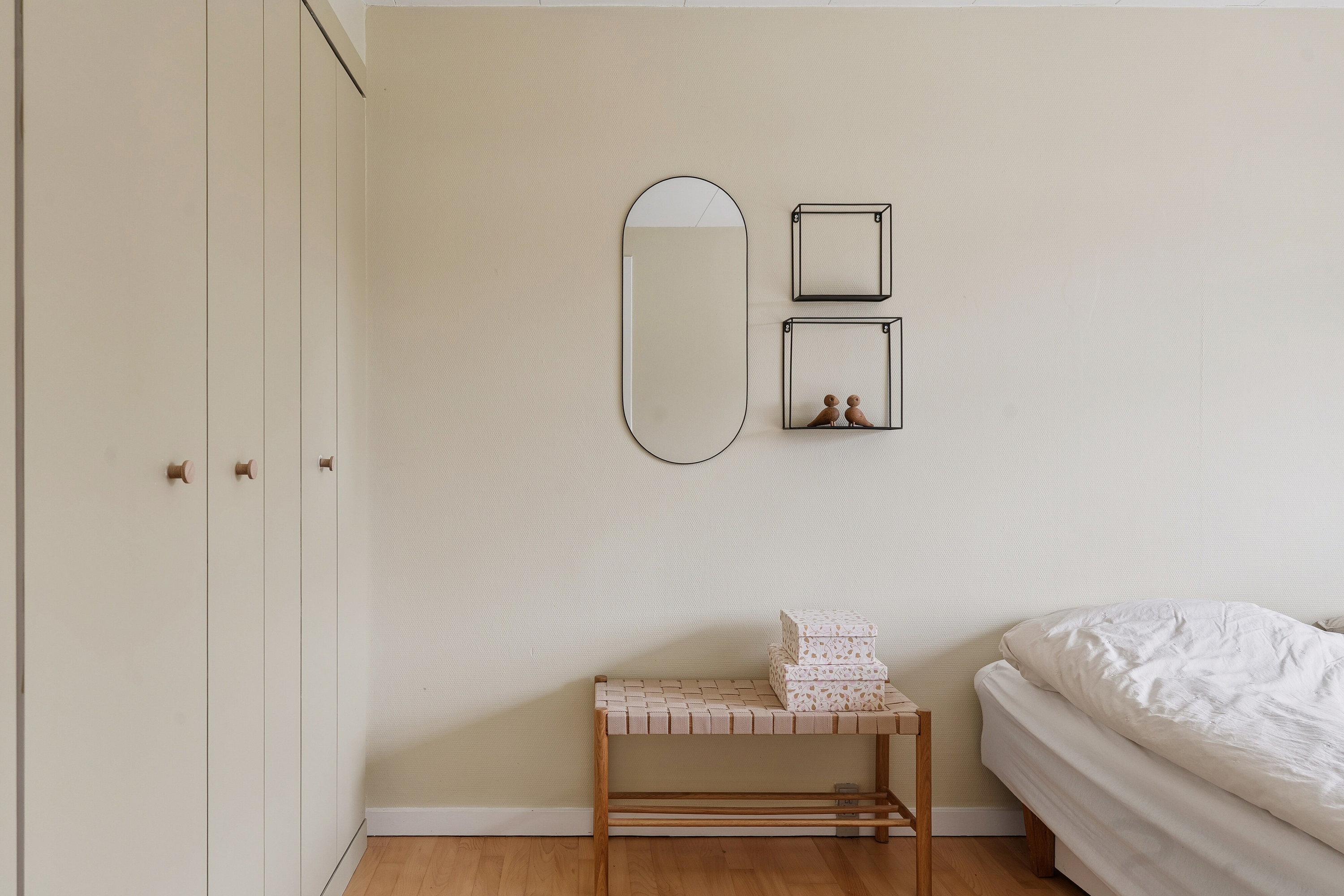 Fremhævet soveværelse billede i fuldskærmstilstand. Billede af Egelyvej 6, 4720 Præstø