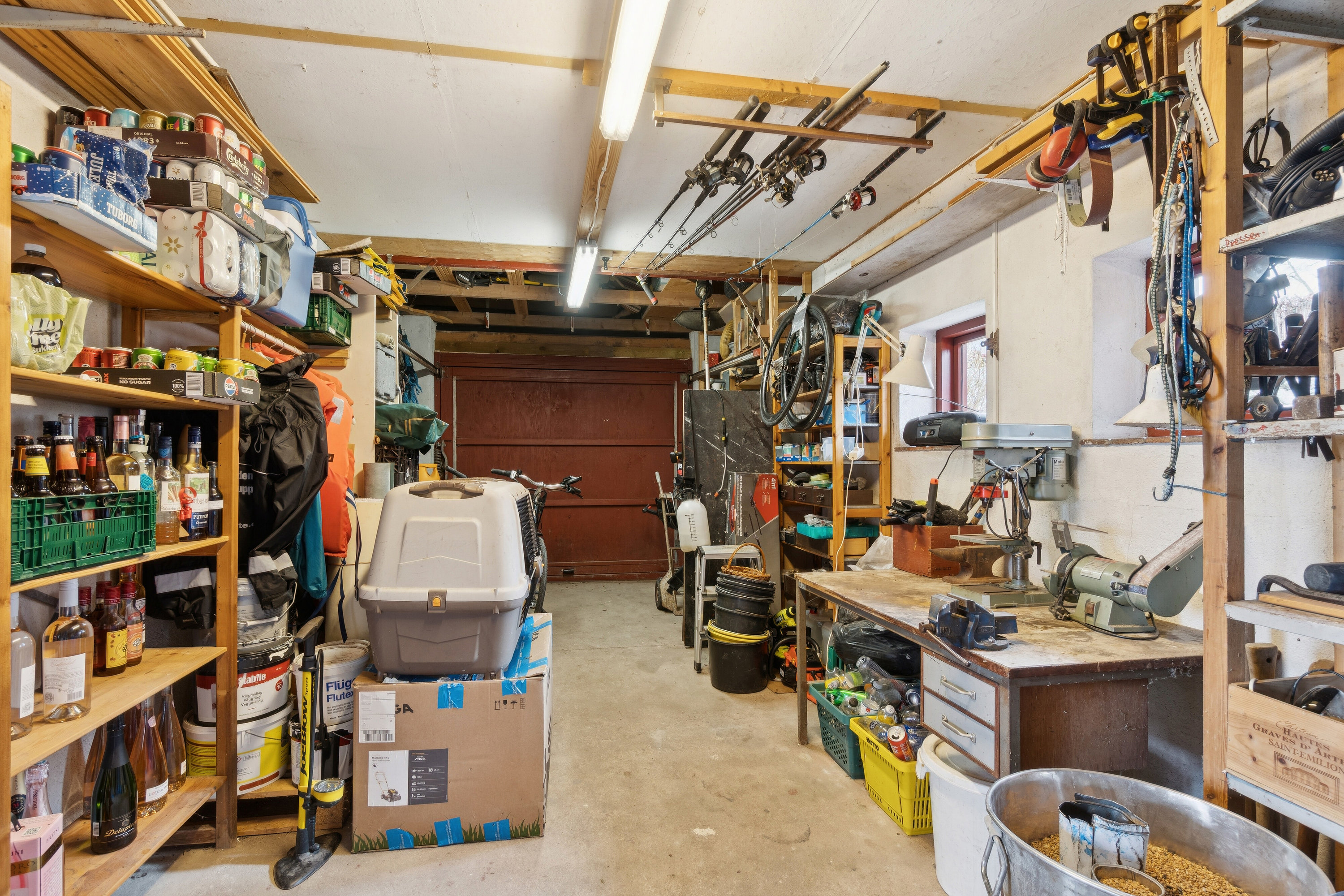 Fremhævet garage billede i fuldskærmstilstand. Billede af Bølshavn 29C, Bølshavn, 3740 Svaneke