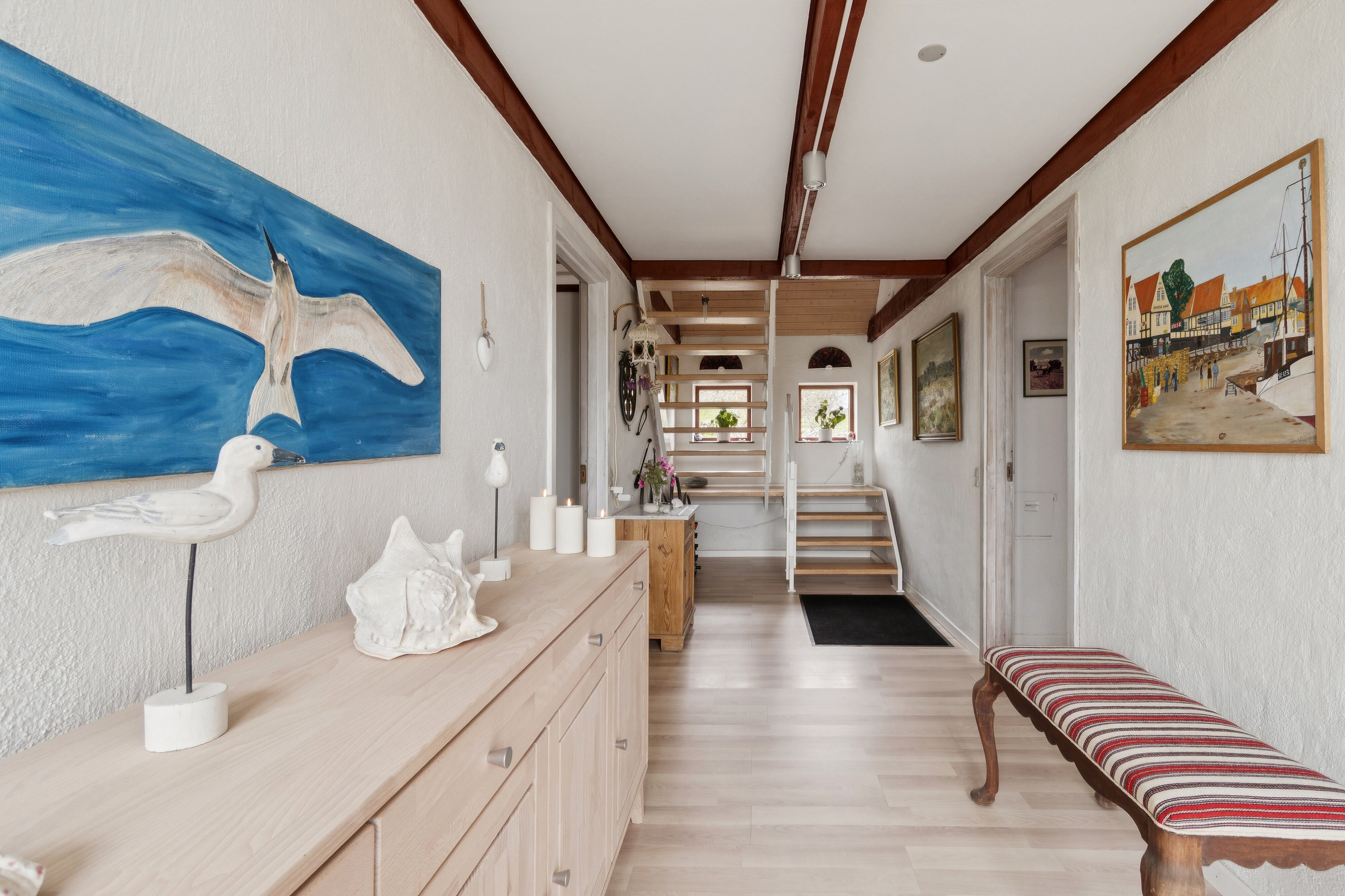 Fremhævet hall billede i fuldskærmstilstand. Billede af Bølshavn 29C, Bølshavn, 3740 Svaneke