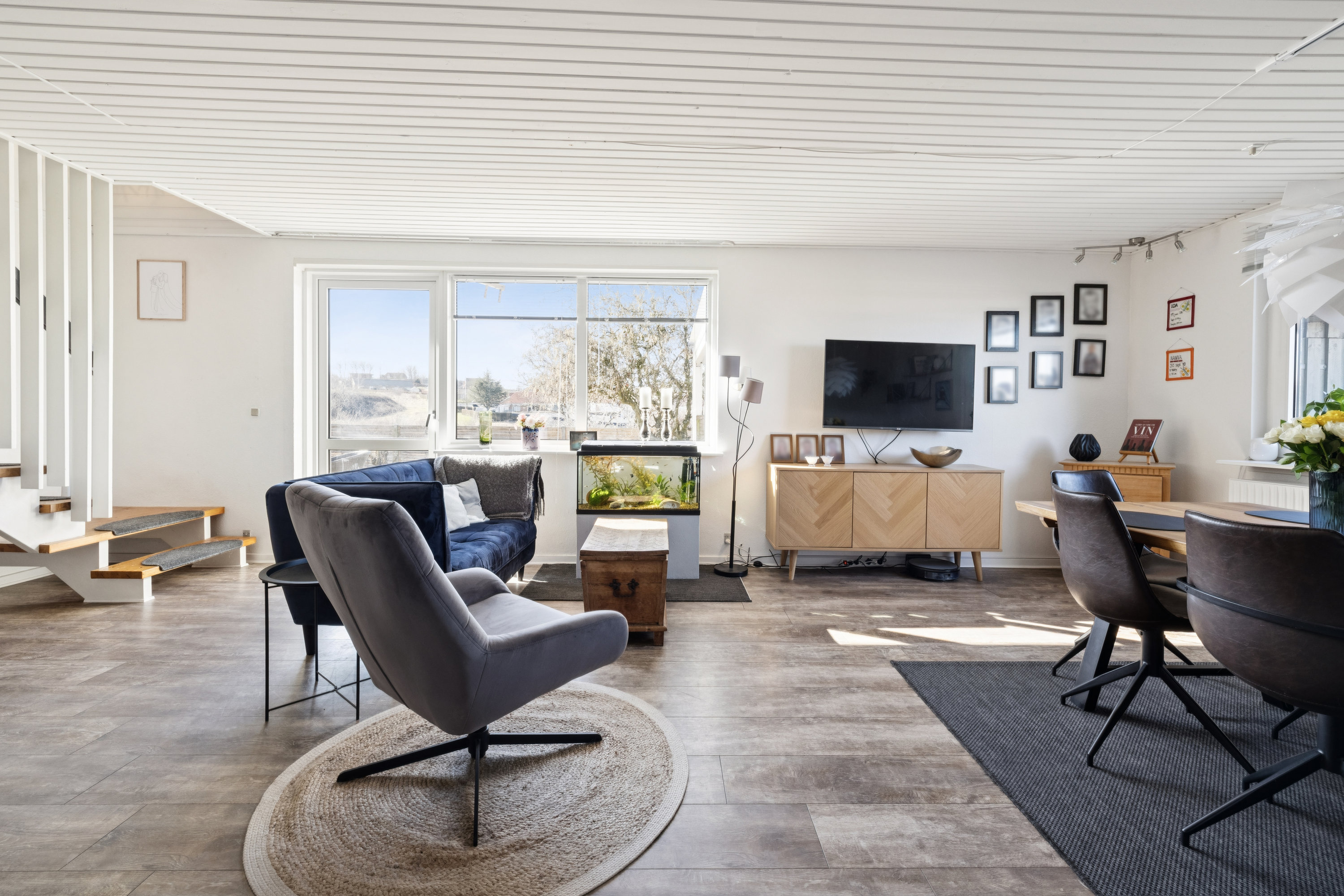 Fremhævet stue billede i fuldskærmstilstand. Billede af Egevænget 21, 7850 Stoholm Jyll