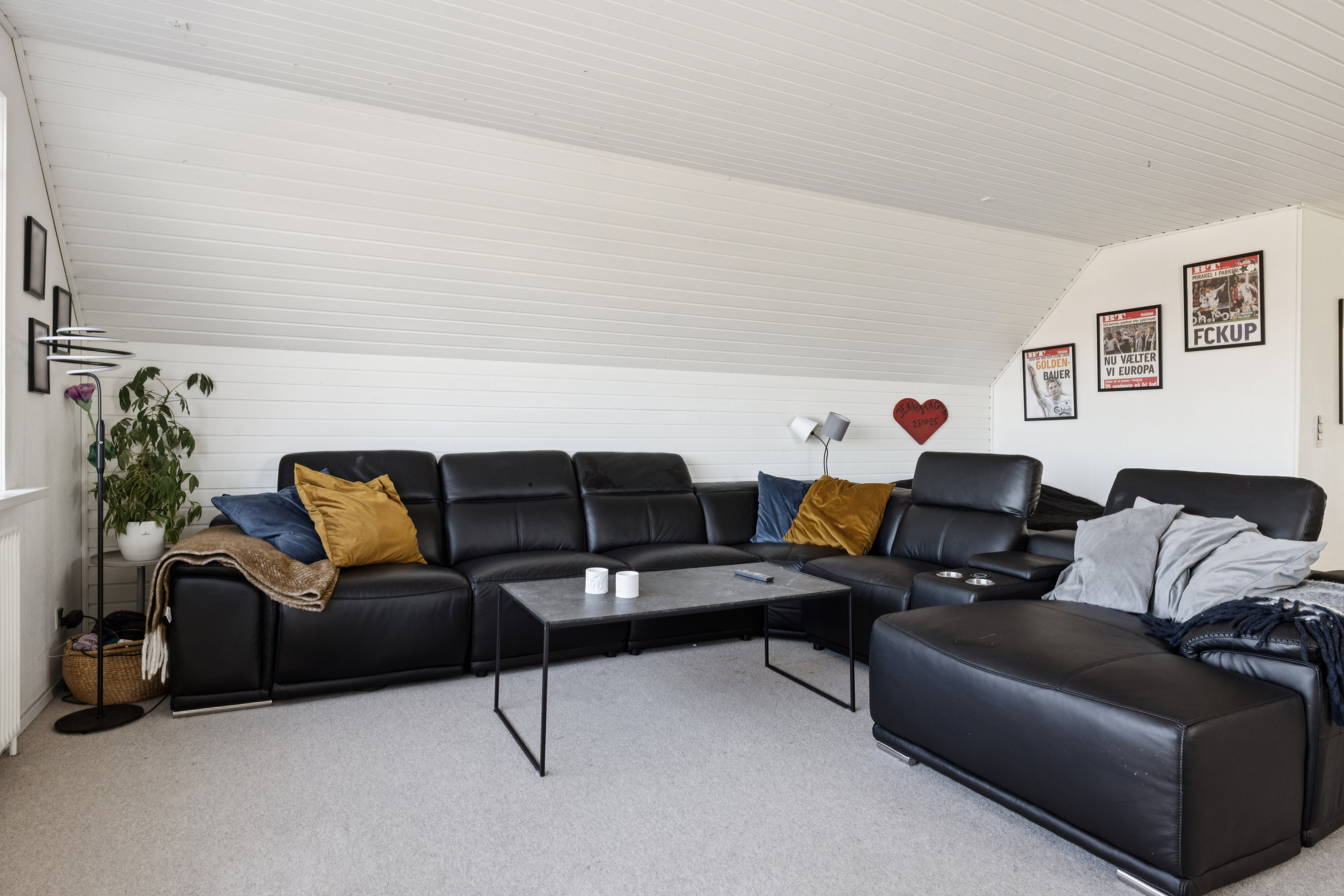 Fremhævet stue billede i fuldskærmstilstand. Billede af Egevænget 21, 7850 Stoholm Jyll