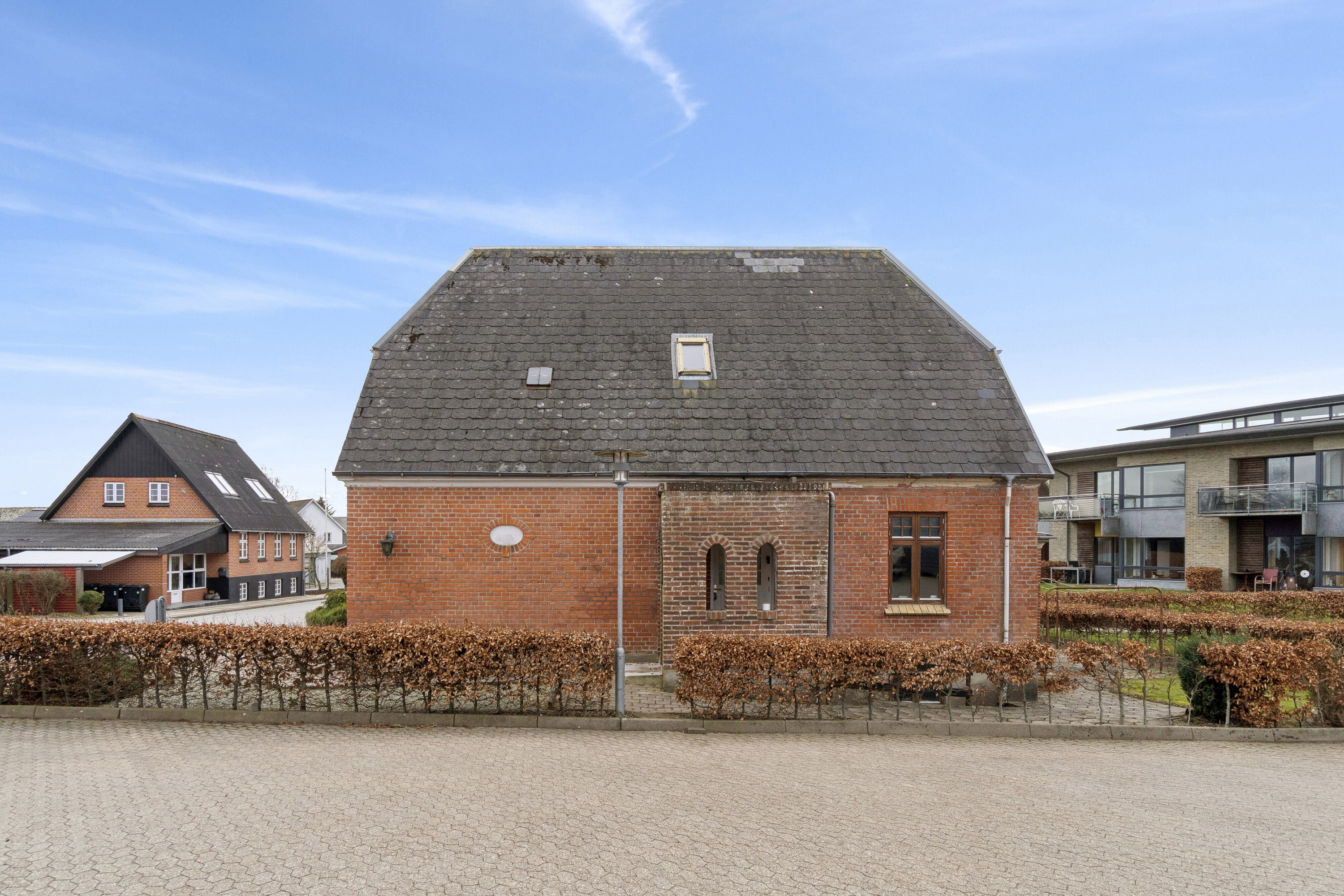 Fremhævet set fra vejen billede i fuldskærmstilstand. Billede af Stationsvej 7, 7755 Bedsted Thy