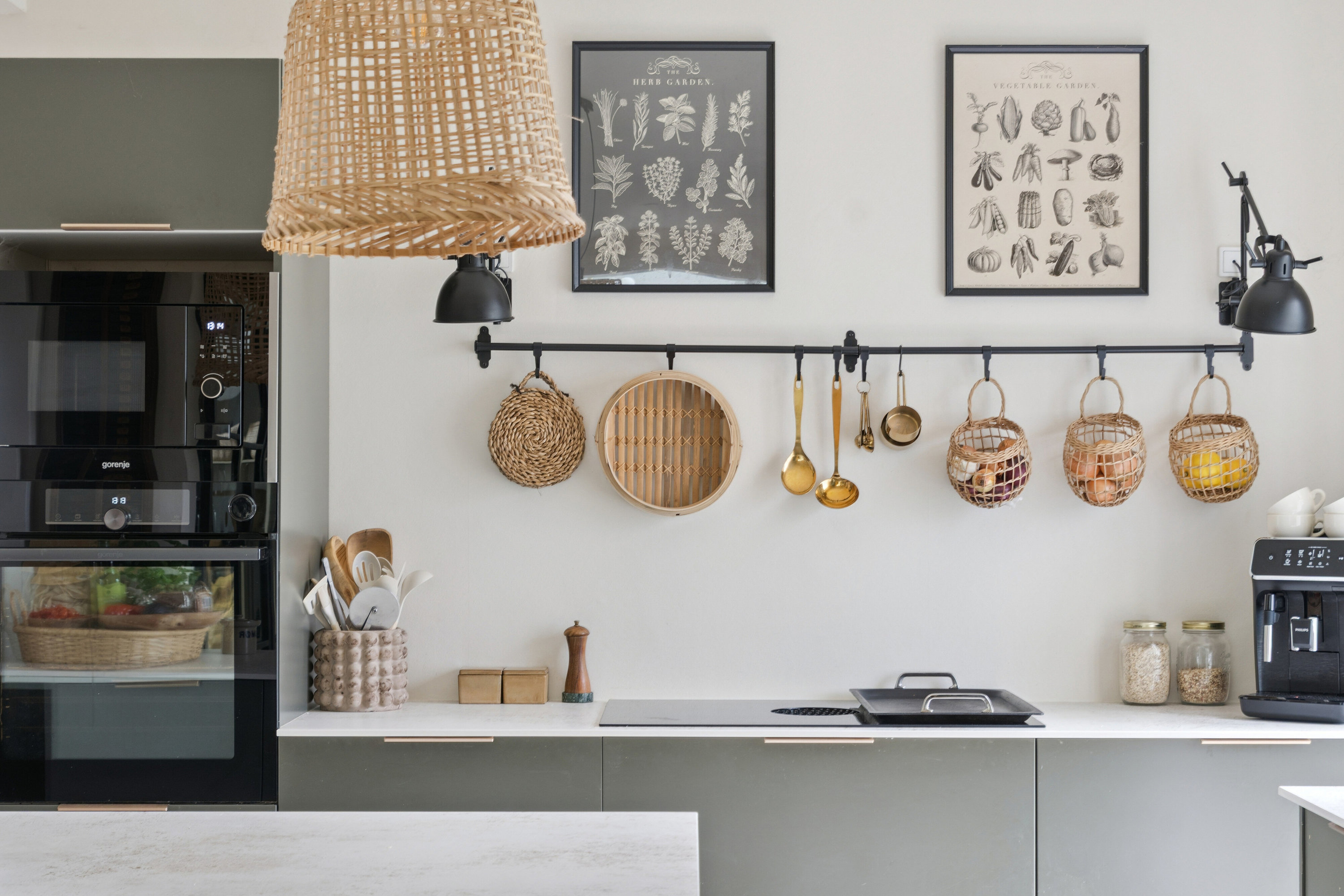 Fremhævet køkken billede i fuldskærmstilstand. Billede af Sennepsbakken 22, 3100 Hornbæk