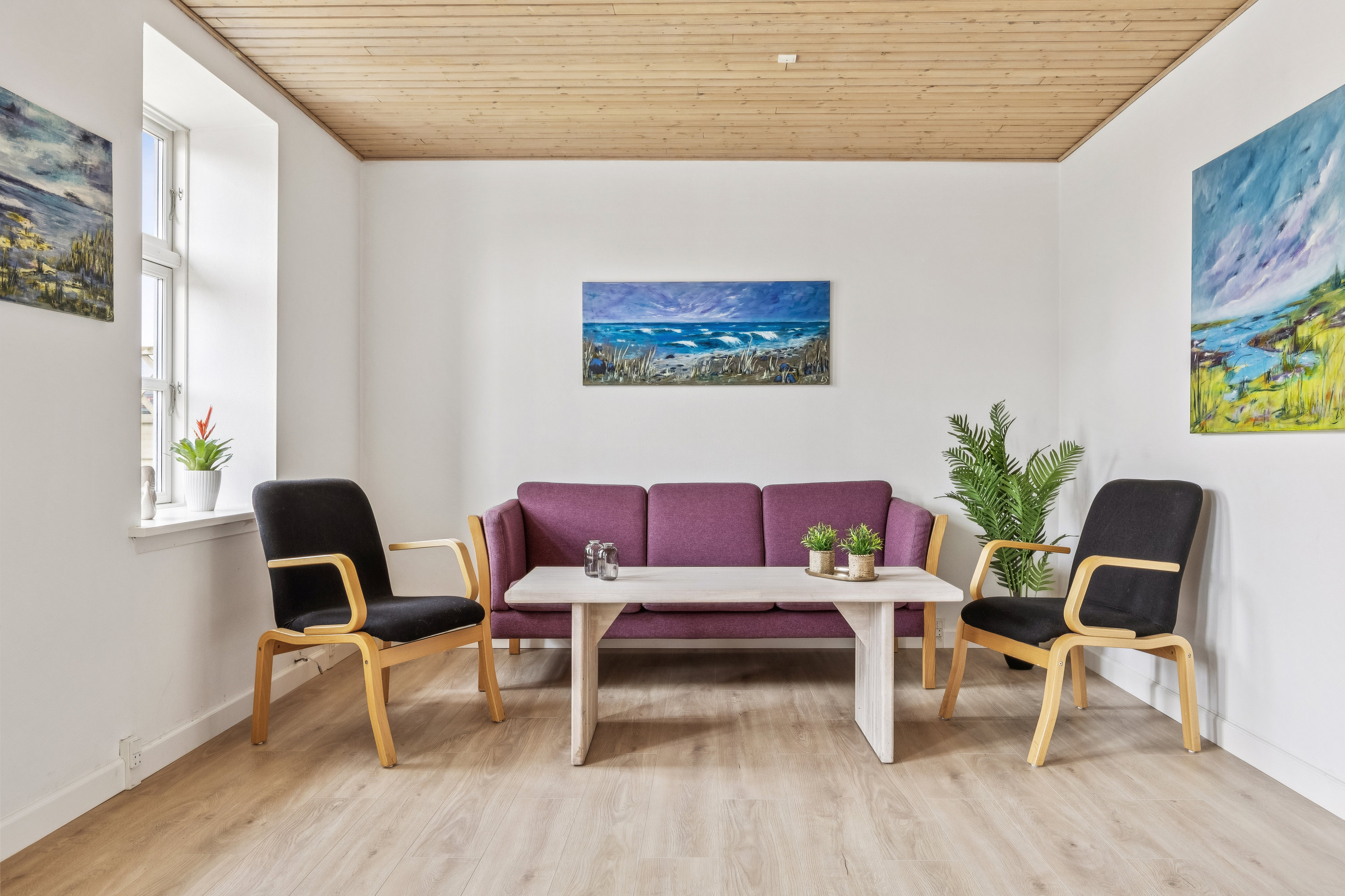 Fremhævet stue billede i fuldskærmstilstand. Billede af Ringstedvej 1, 4520 Svinninge