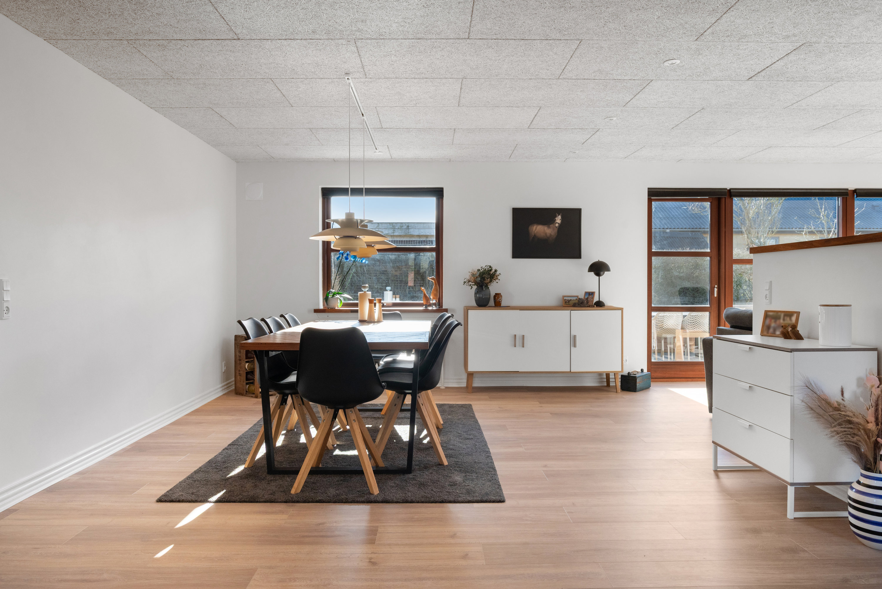 Fremhævet køkken alrum billede i fuldskærmstilstand. Billede af Skovvænget 21, 7540 Haderup