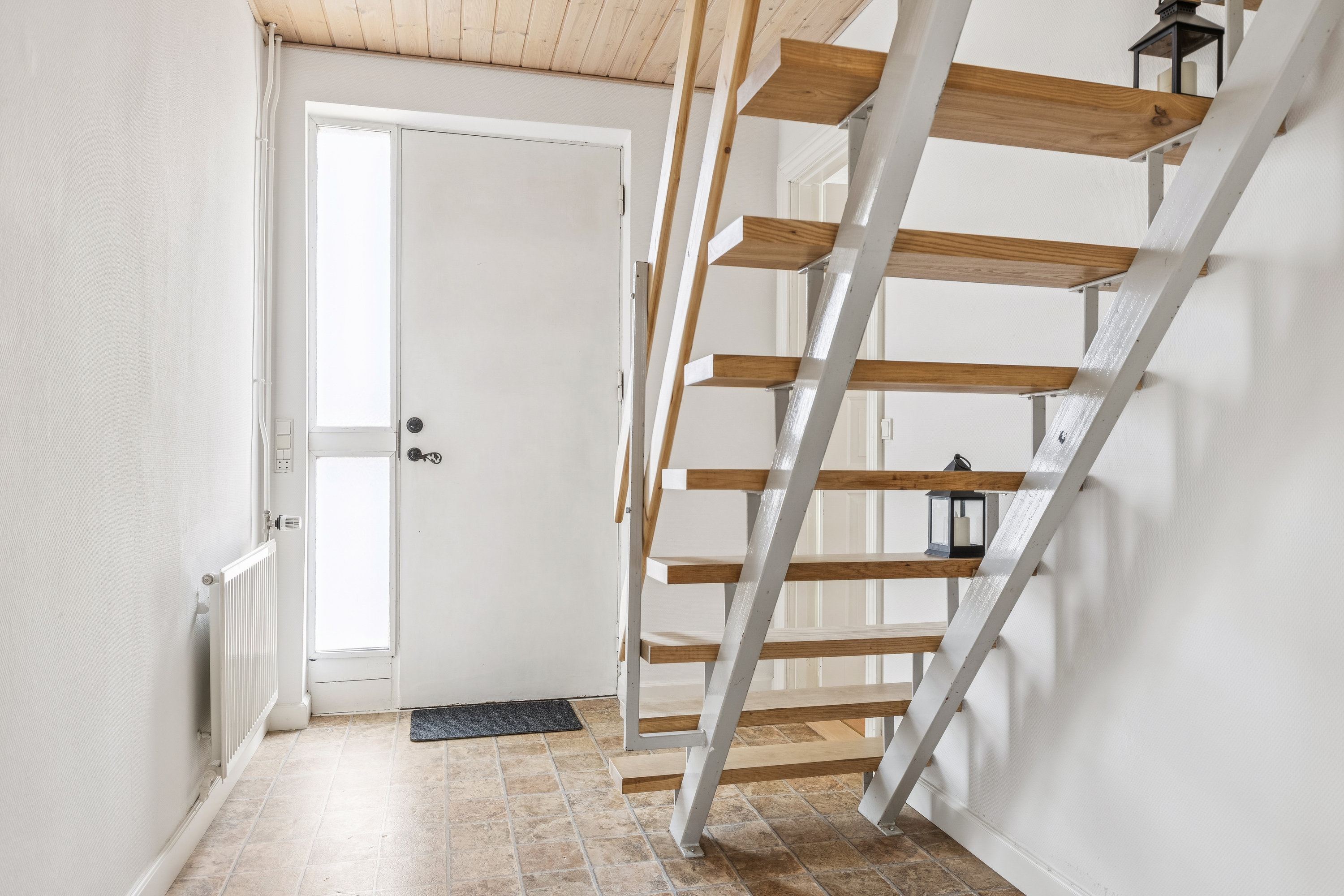 Fremhævet entre billede i fuldskærmstilstand. Billede af Ringstedvej 1, 4520 Svinninge