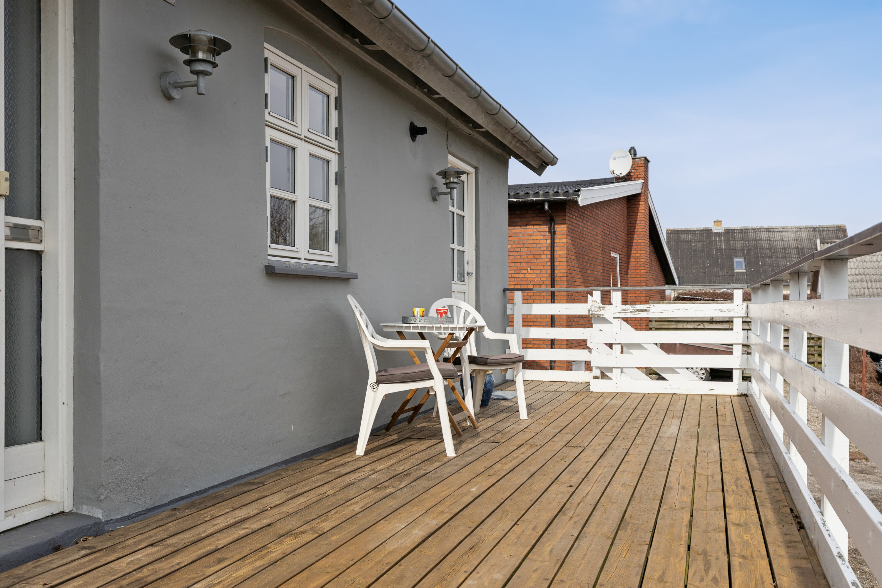 Fremhævet terrasse billede i fuldskærmstilstand. Billede af Ringstedvej 1, 4520 Svinninge