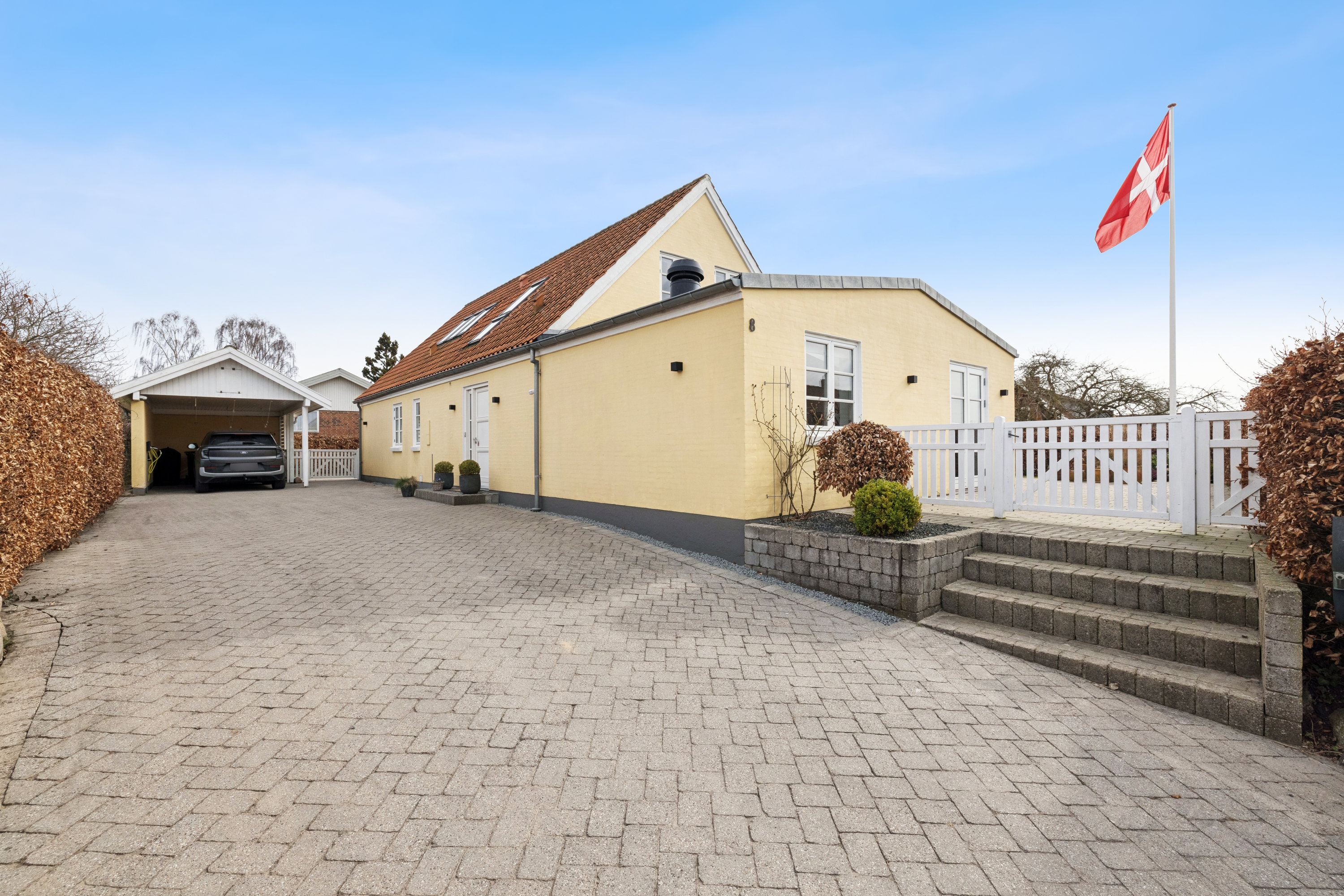 Fremhævet andet billede i fuldskærmstilstand. Billede af Vibevej 8, 8410 Rønde