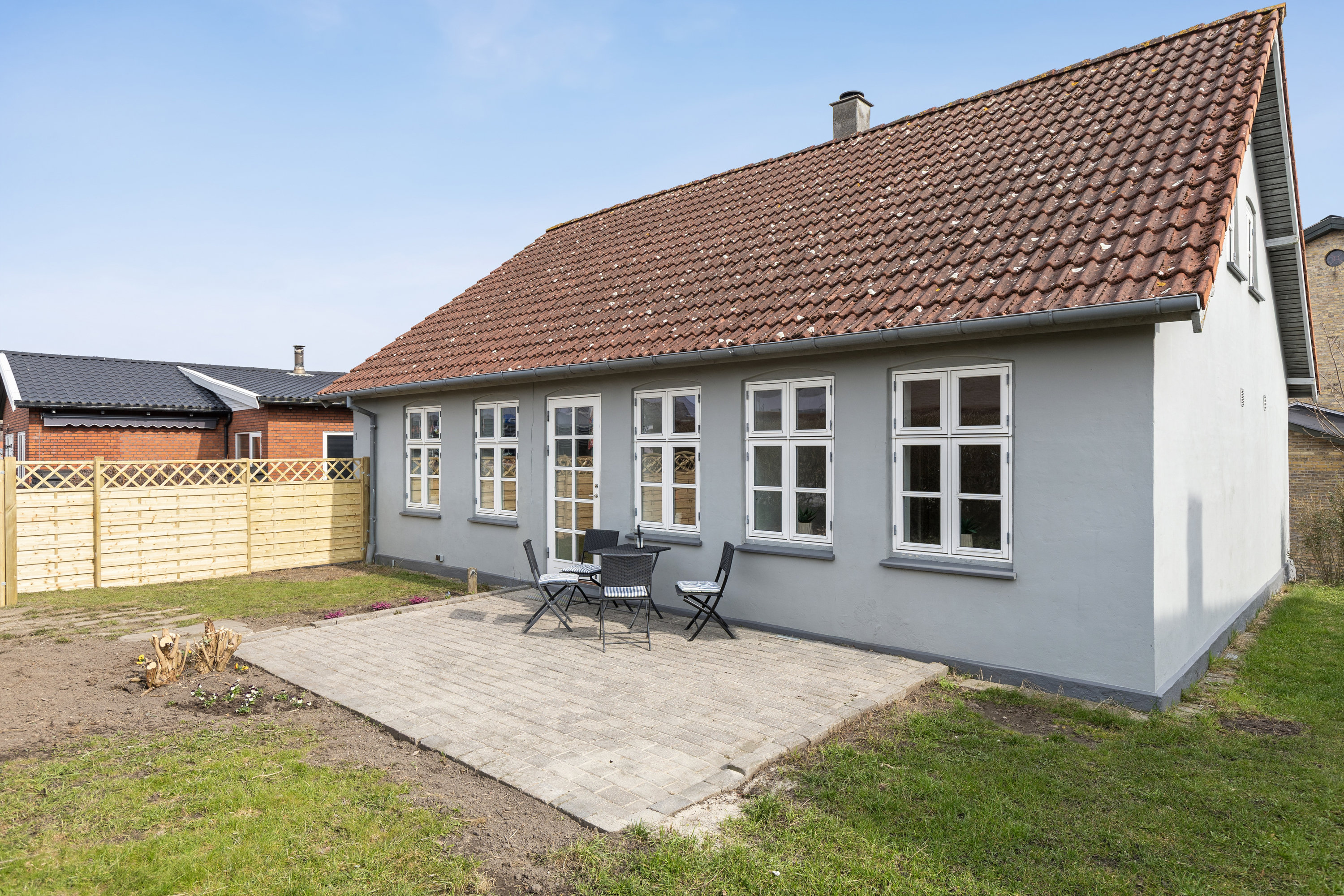 Fremhævet terrasse billede i fuldskærmstilstand. Billede af Ringstedvej 1, 4520 Svinninge