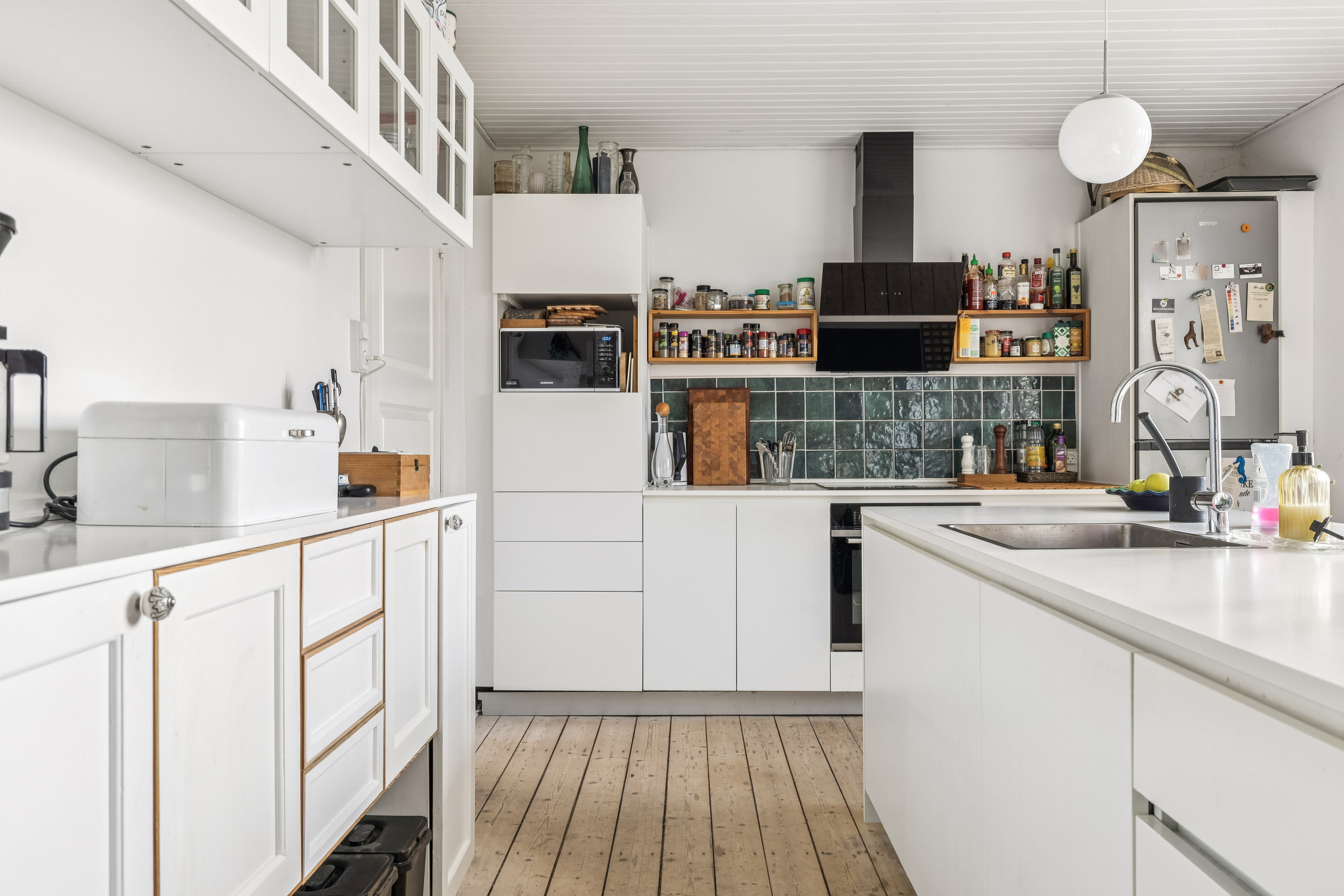 Fremhævet køkken billede i fuldskærmstilstand. Billede af Landevejen 19, Drusebjerg, 4520 Svinninge